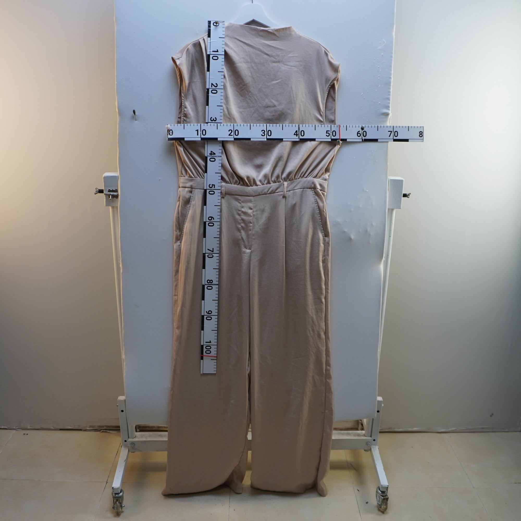 Mono Amisu para Mujer Usado - Beige, L