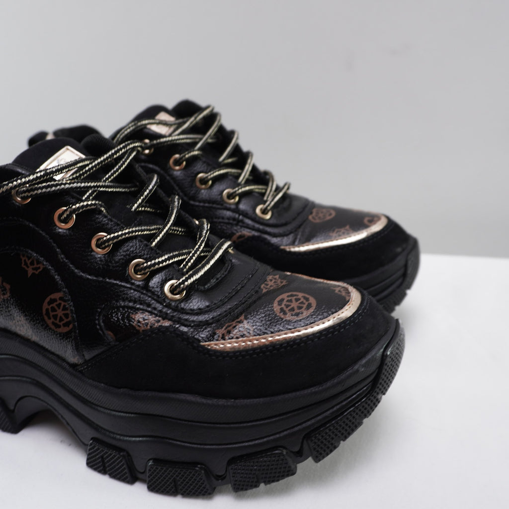 Zapatillas Guess para Mujer Usadas - Negro, 38