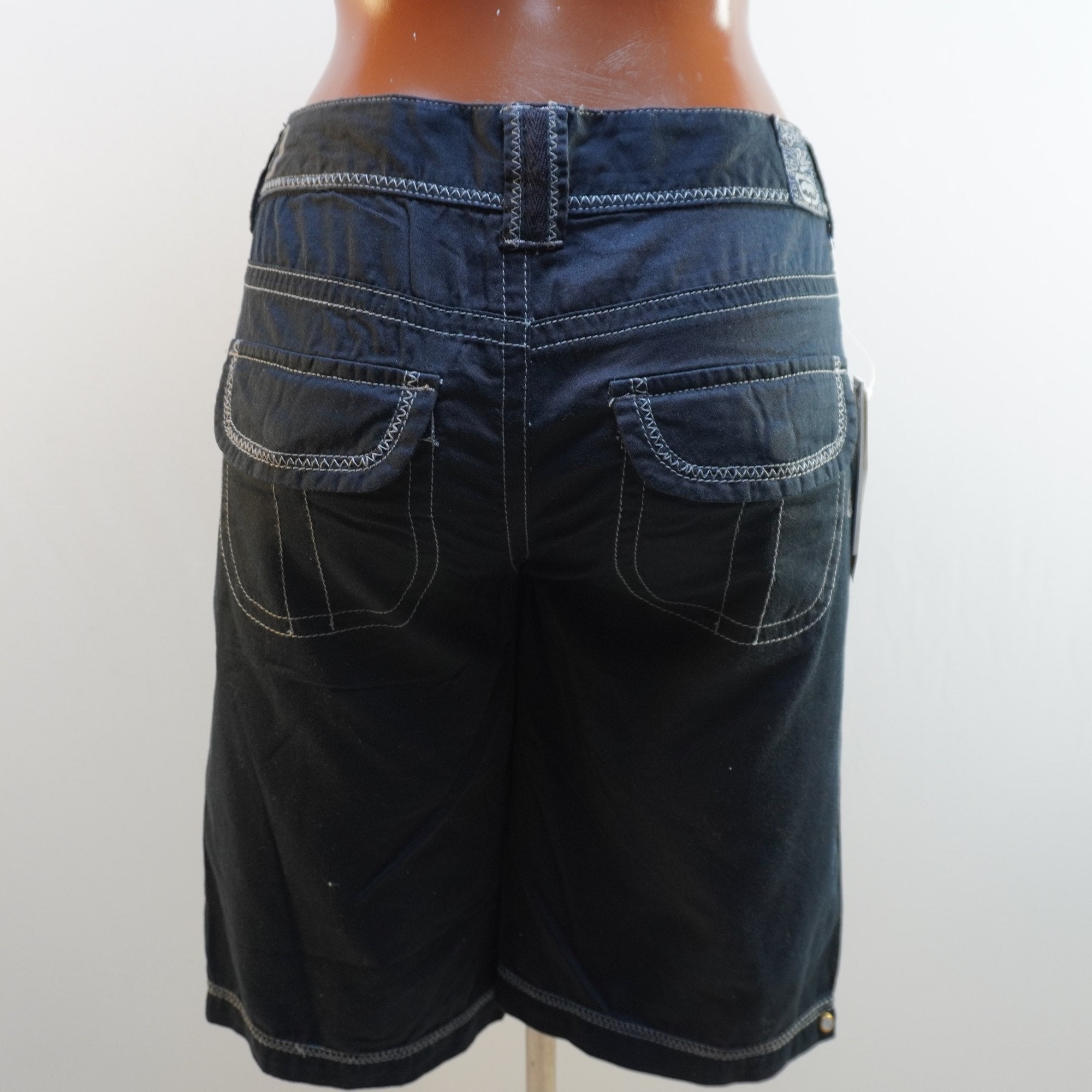 Pantalones Cortos Ecko Unltd para Mujer Usados - Negro, M