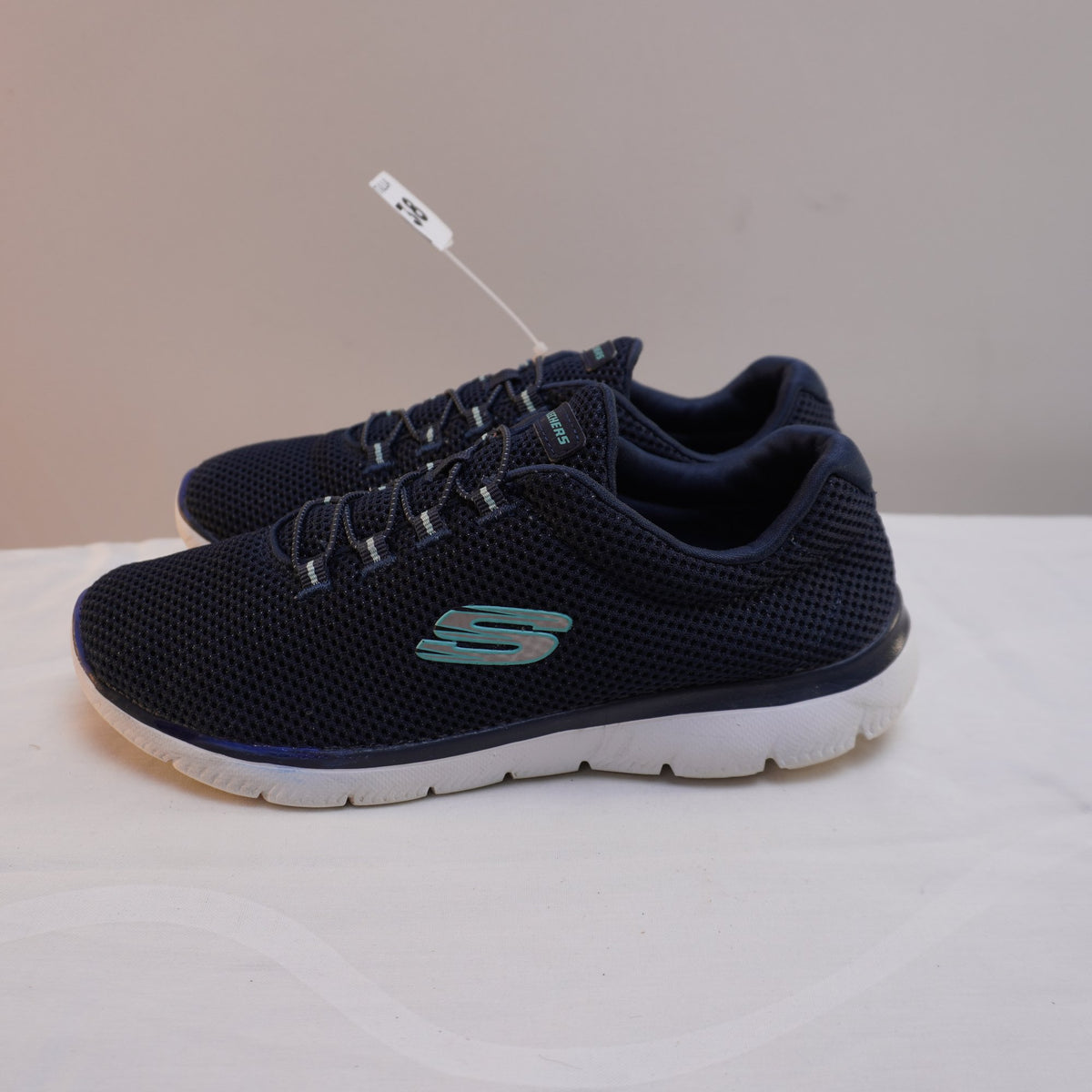Zapatillas Skechers para Mujer Usadas - Azul Marino, Talla 38