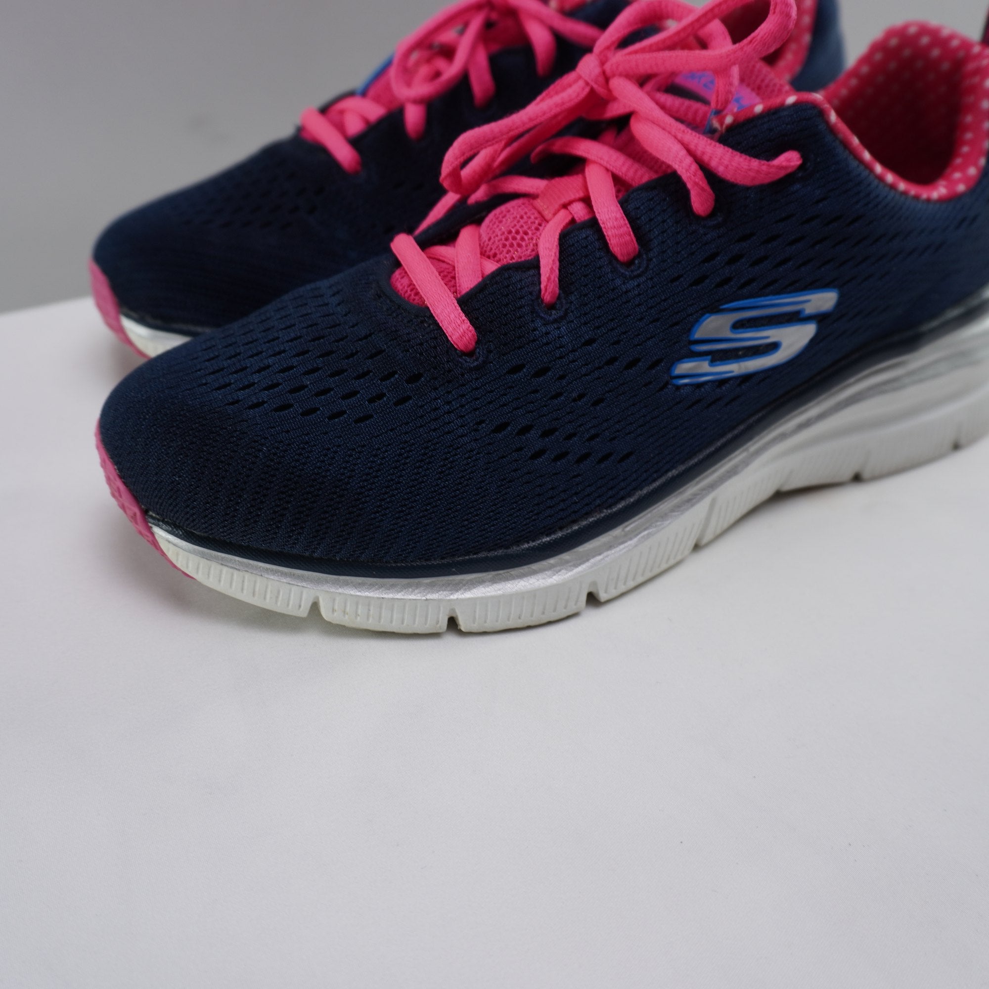 Zapatillas Skechers para Mujer Usadas - Azul Marino, Talla 39