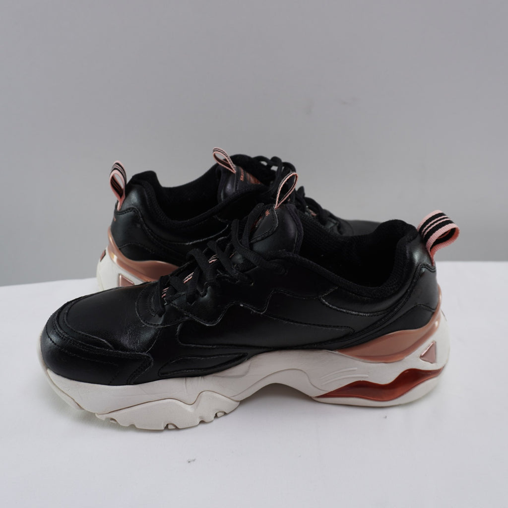 Zapatillas Skechers para Mujer Usadas - Negro, 39