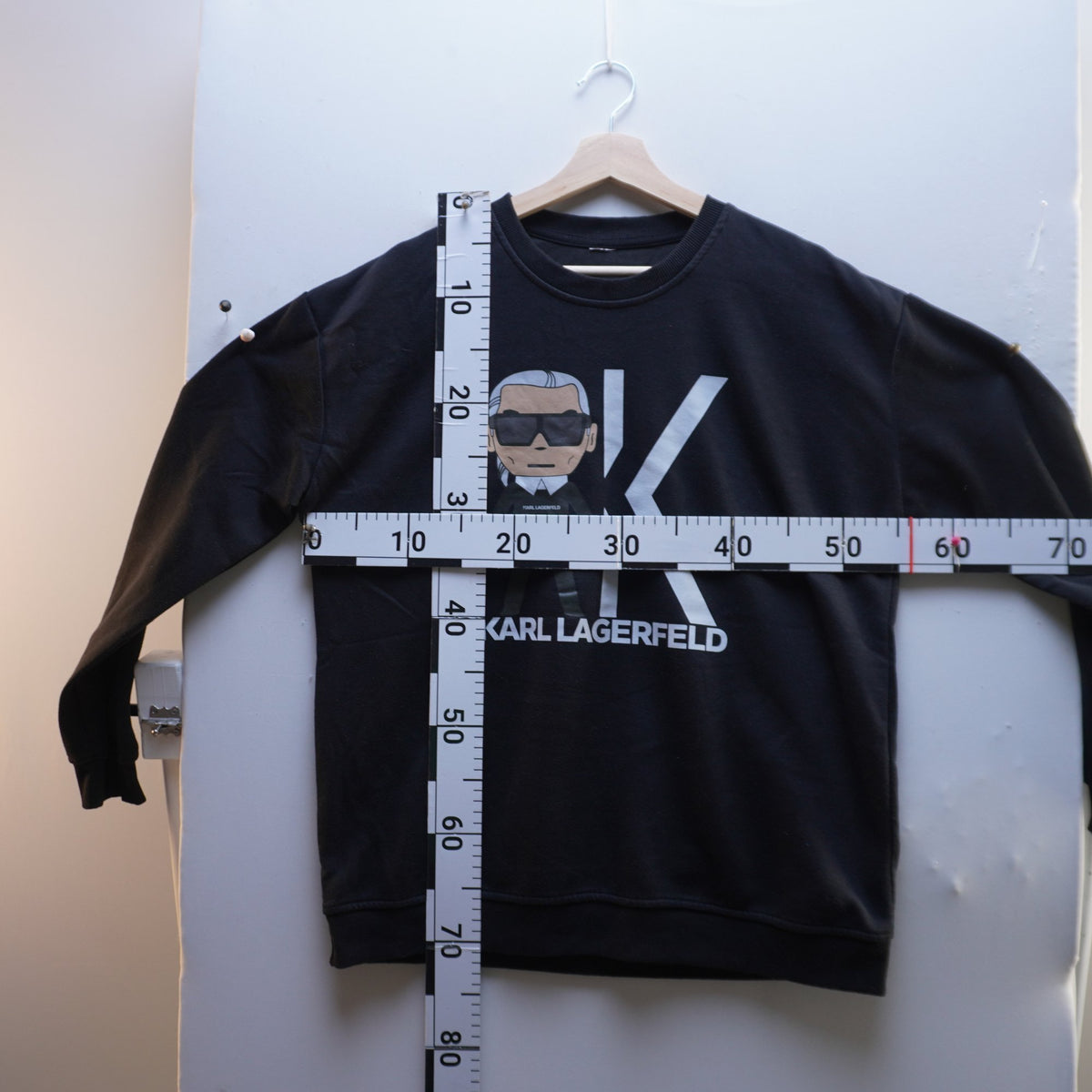 Sudadera con Capucha Karl Lagerfeld para Mujer - Negra, XL (Usada en Muy Buen Estado)