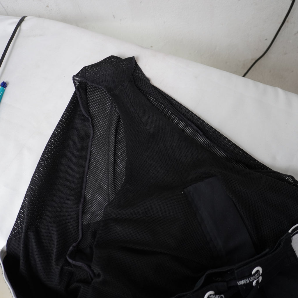 Bermudas Calvin Klein para Hombre Usadas - Negro, XL