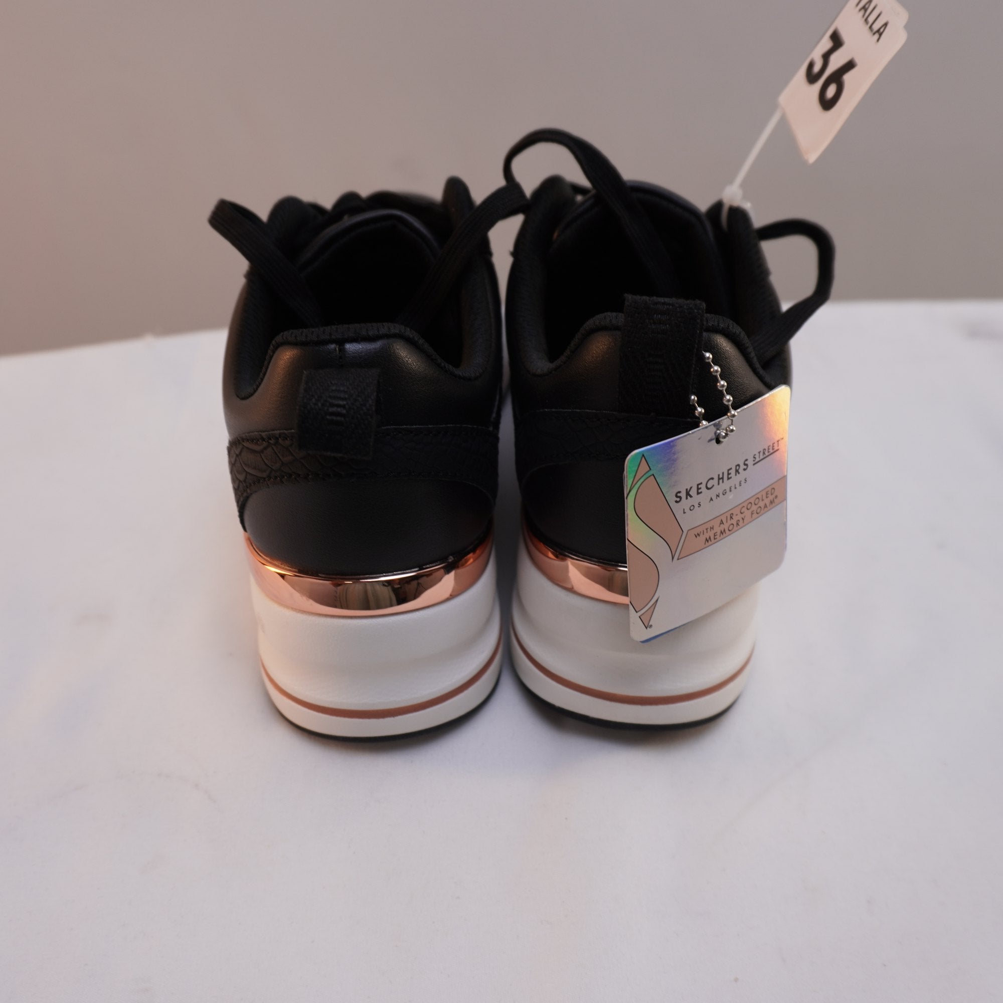 Zapatillas Nuevas para Mujer - Negro, Talla 36
