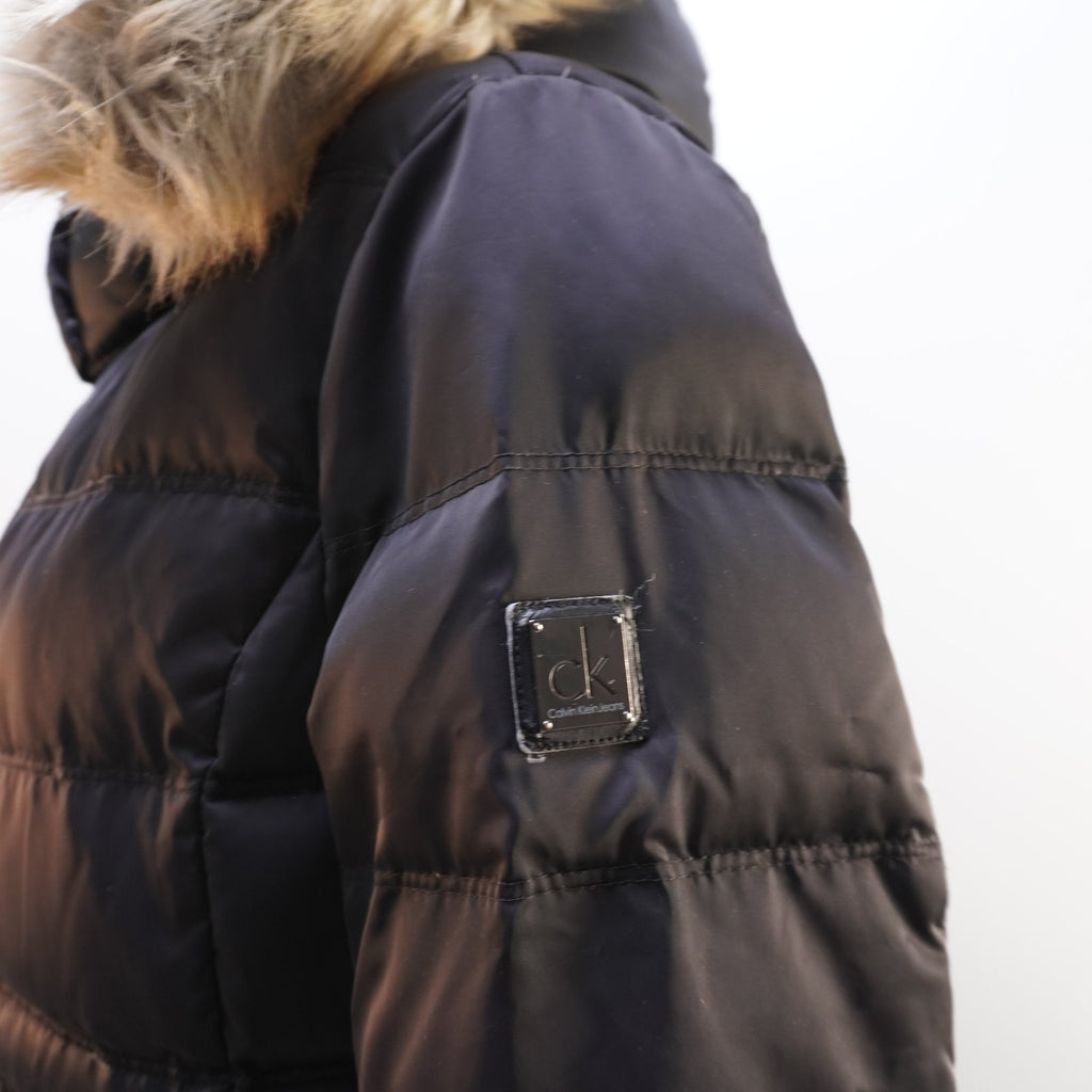 Parka Calvin Klein para Mujer Usada - Negra, XL