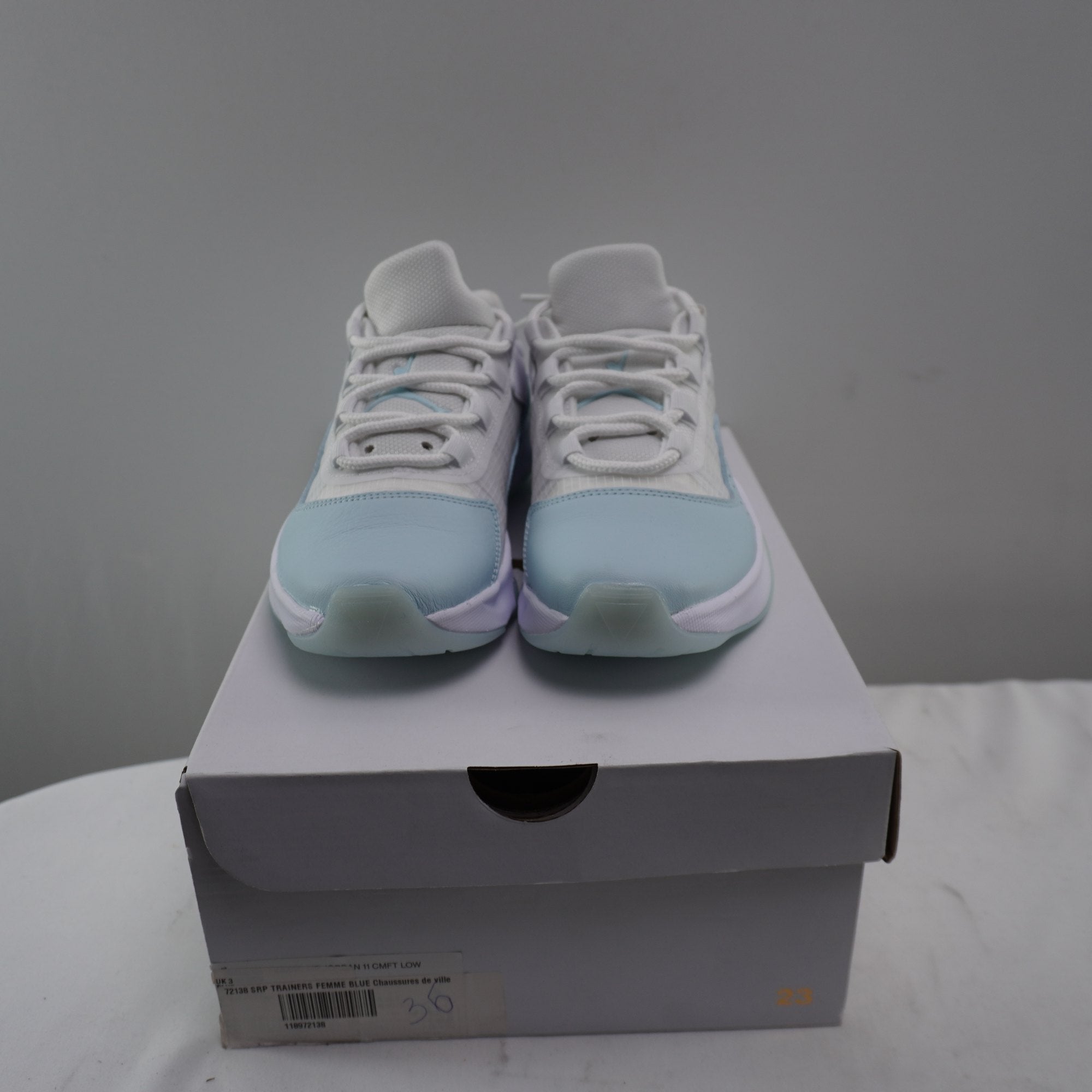 Zapatillas Jordan para Mujer Usadas - Blanco, Talla 36