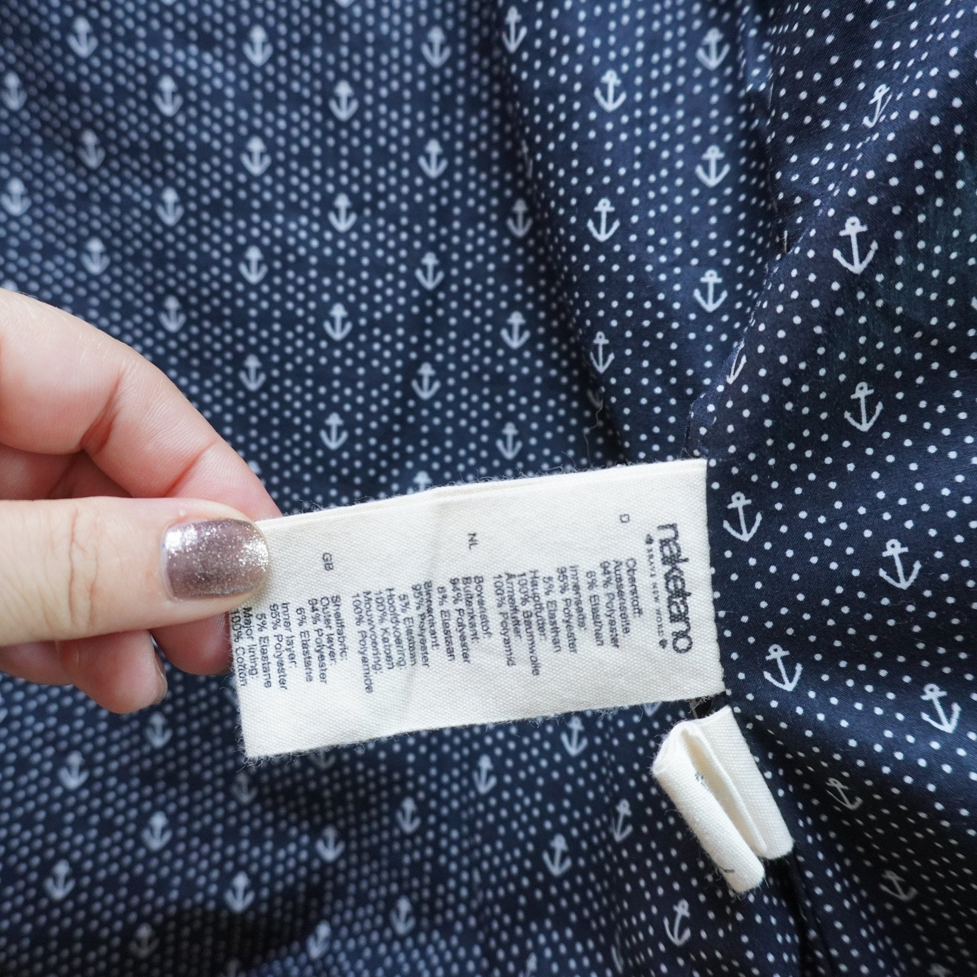 Parka Naketano para Mujer Usada - Mediana, Muy Buena Condición