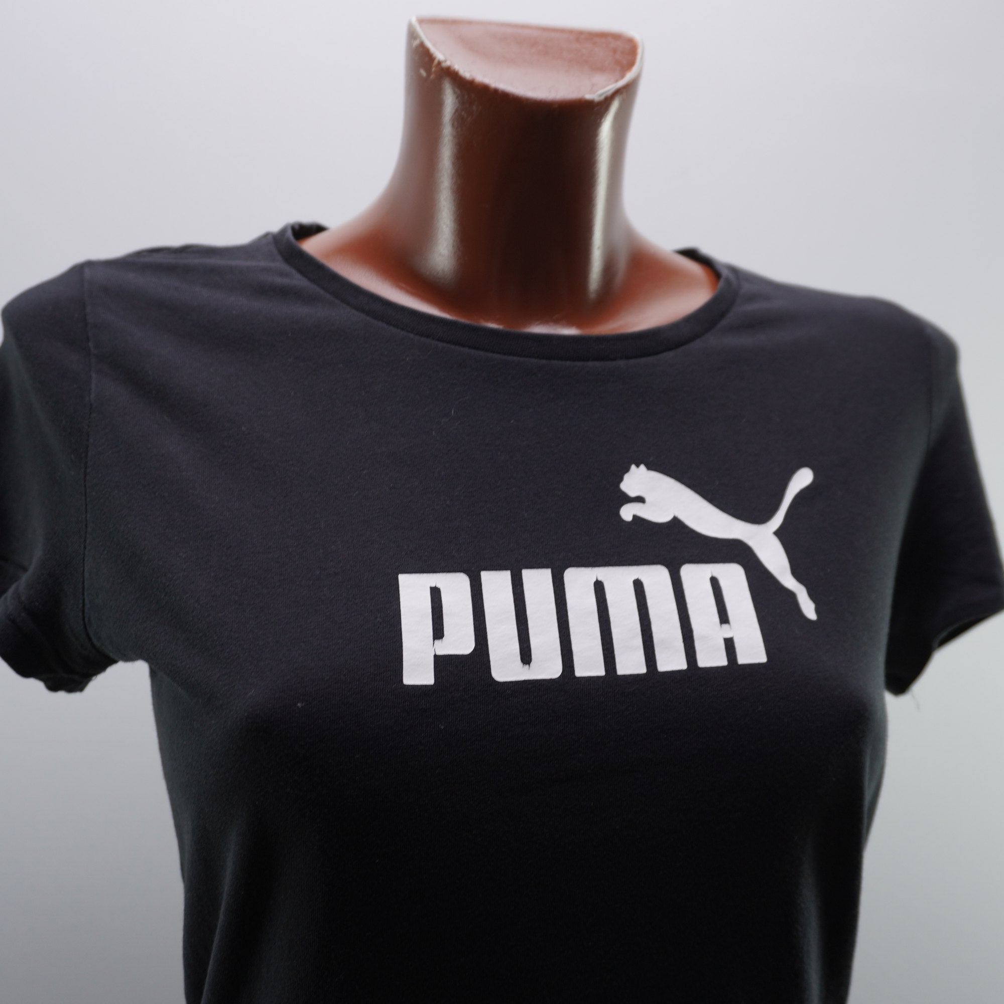 Camiseta de Manga Corta Puma para Mujer - Negro, L, Usada en Muy Buen Estado