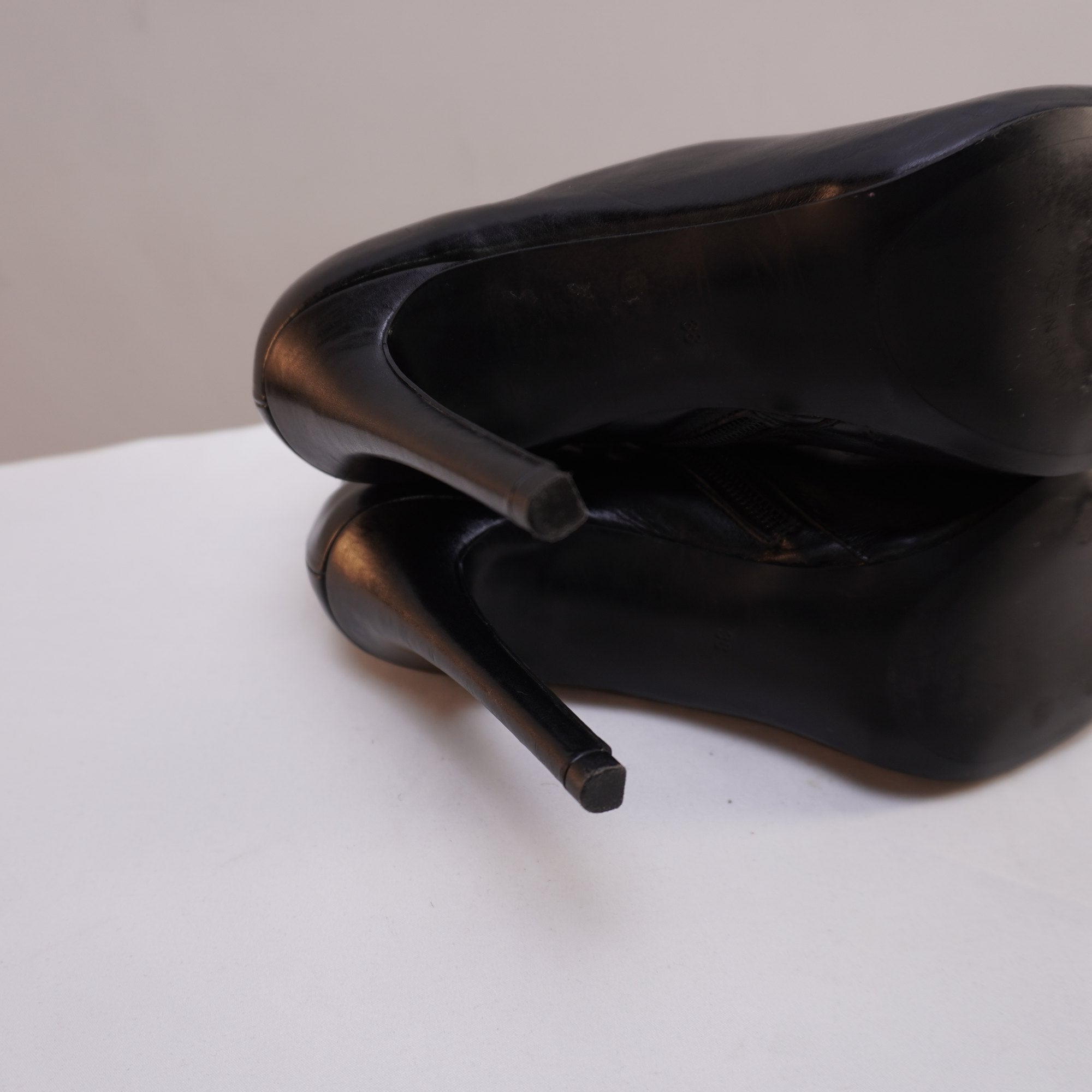 Botas Eva para Mujer Usadas - Negros, Talla 38
