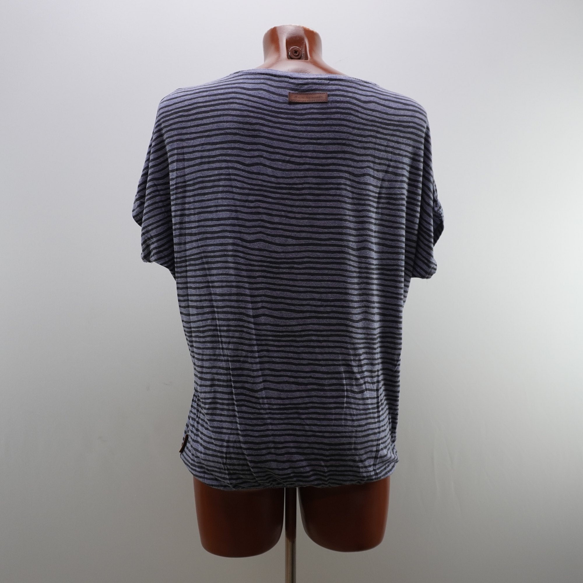 Camiseta Naketano para Mujer Usada - Gris, M