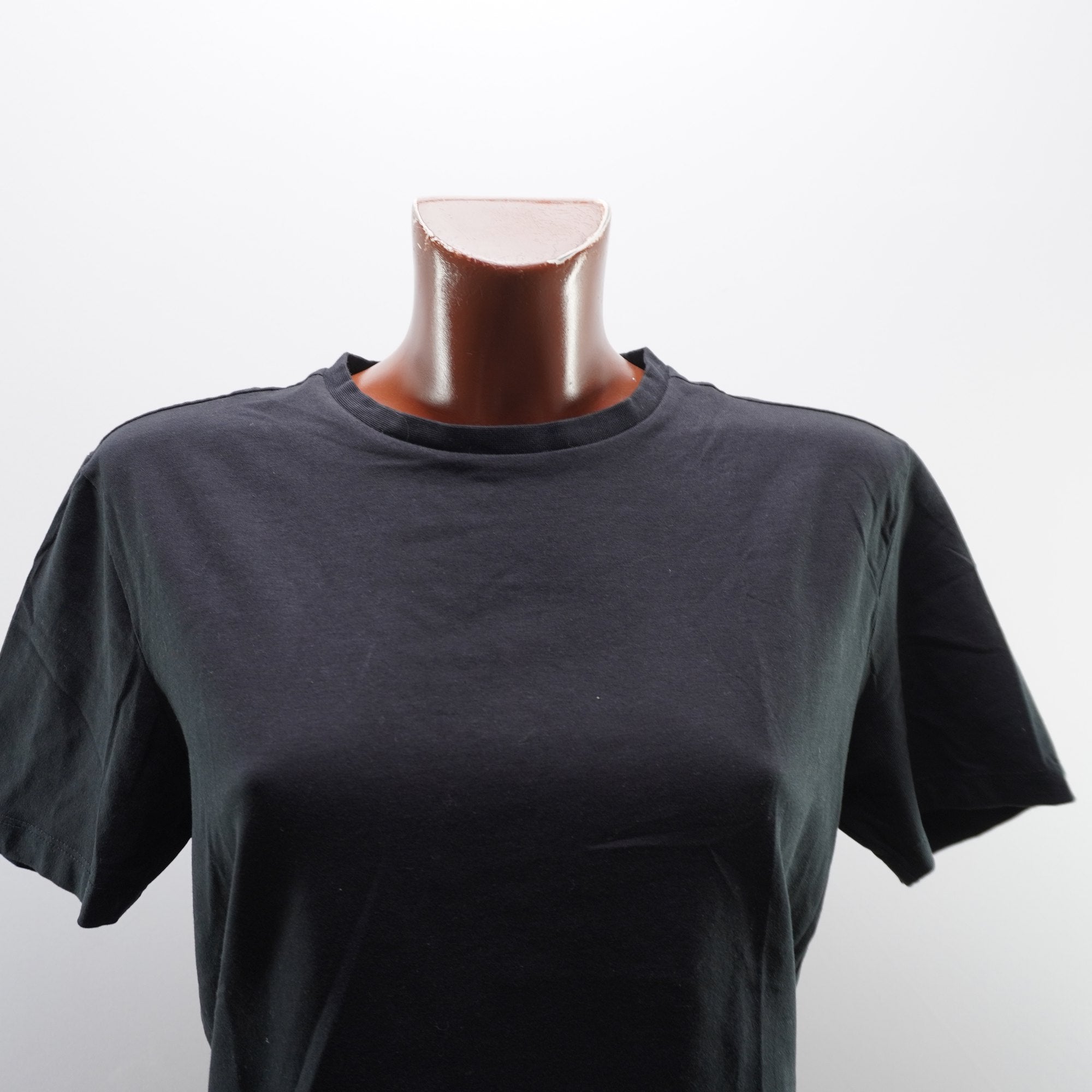 Camiseta de Manga Corta Jack Parcer para Mujer - Negra, M, Usada en Muy Buen Estado