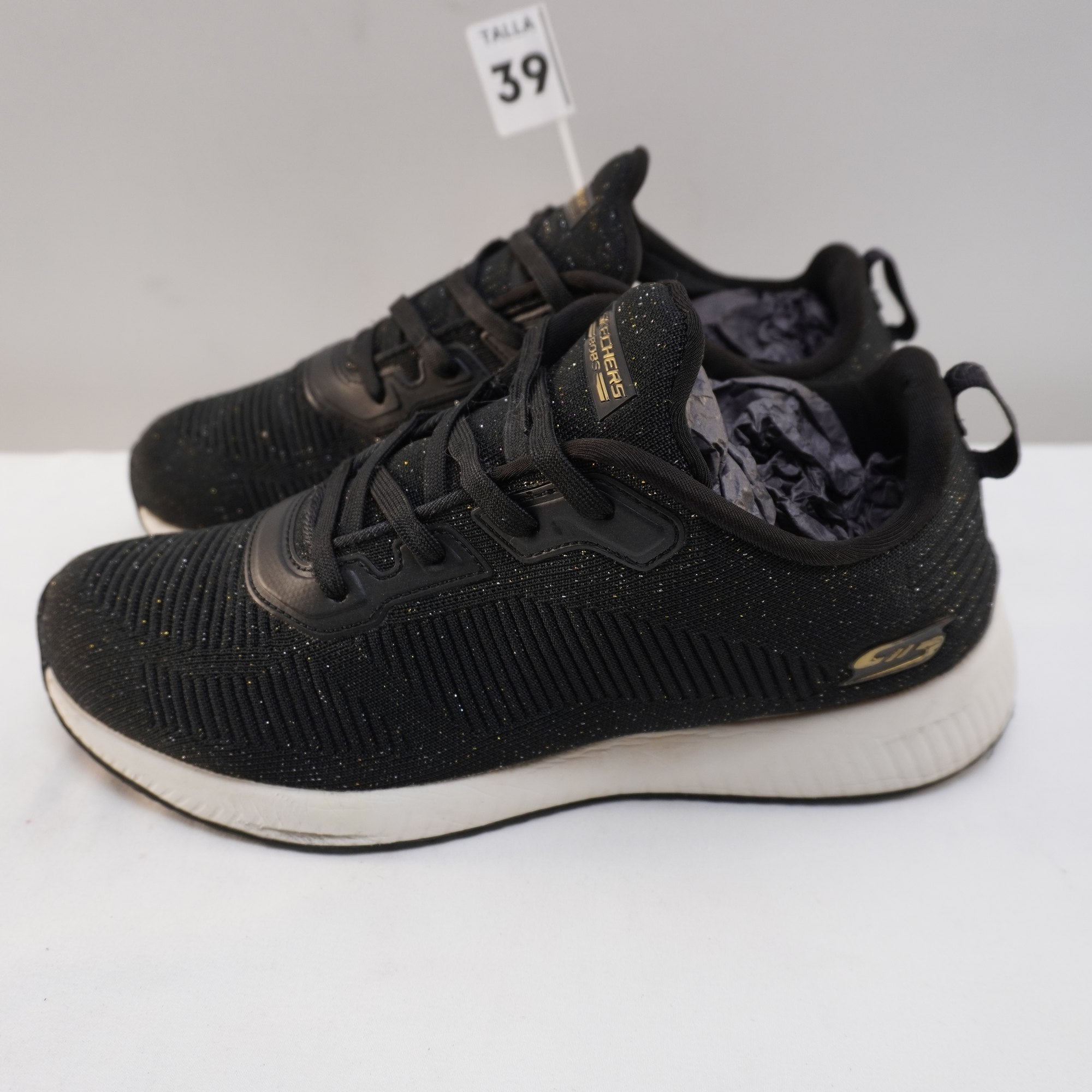 Zapatillas Skechers para Mujer Usadas - Negro, Talla 39