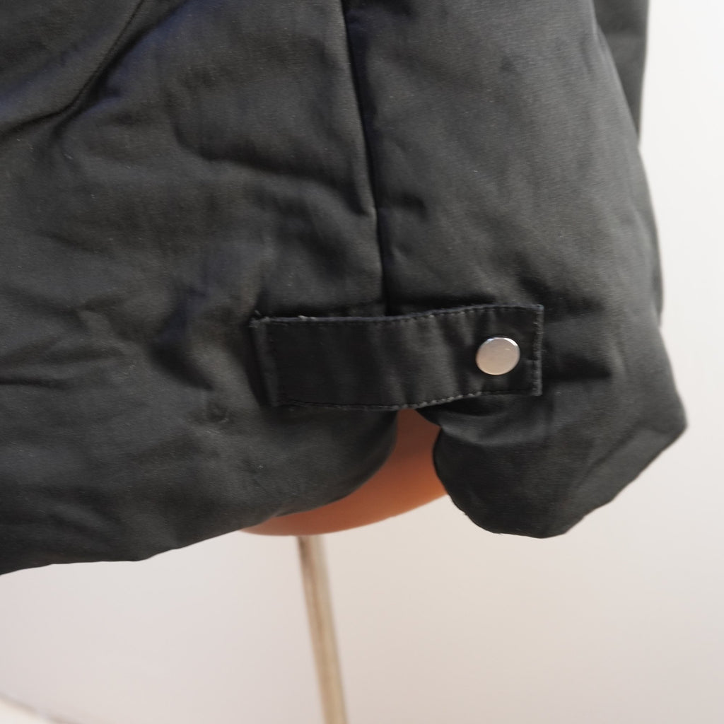 Parka Zara para Mujer Usada - Negra, Grande (L)