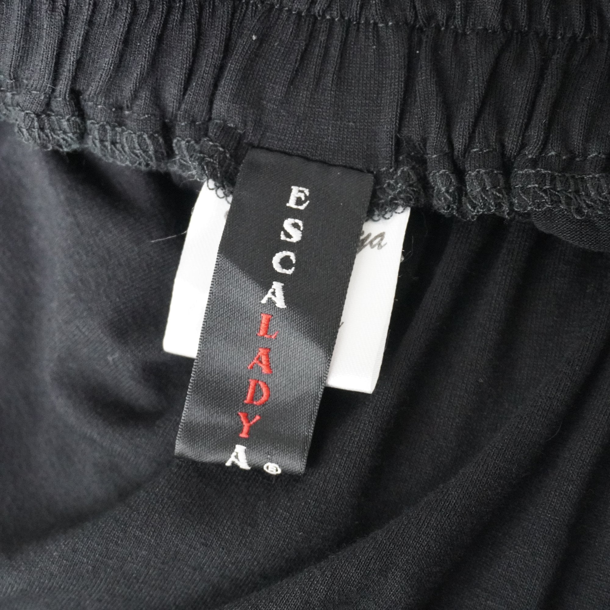 Falda Escalera para Mujer Usada - Negra, XL