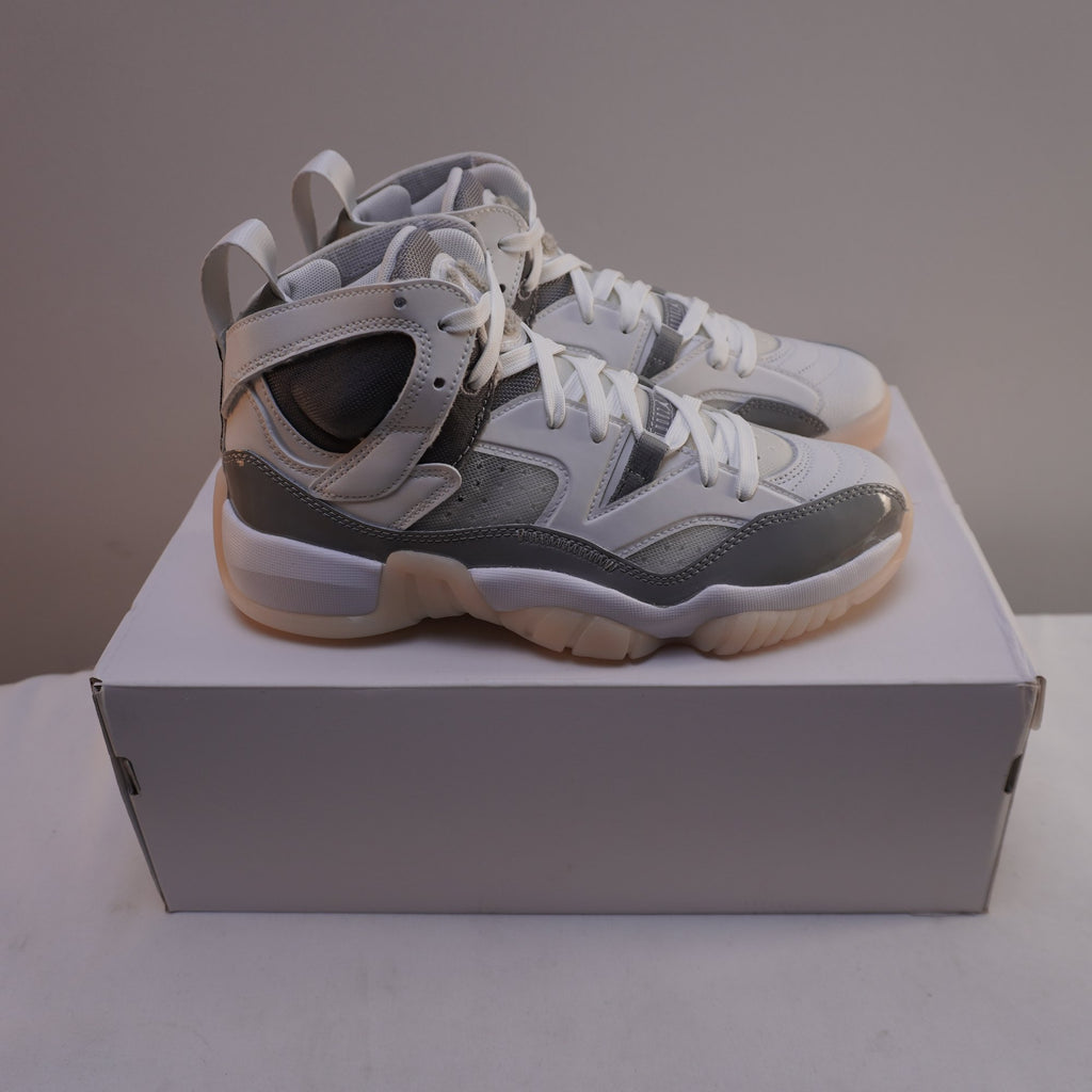 Zapatillas Jordan para Hombre Usadas - Blancas, Talla 38