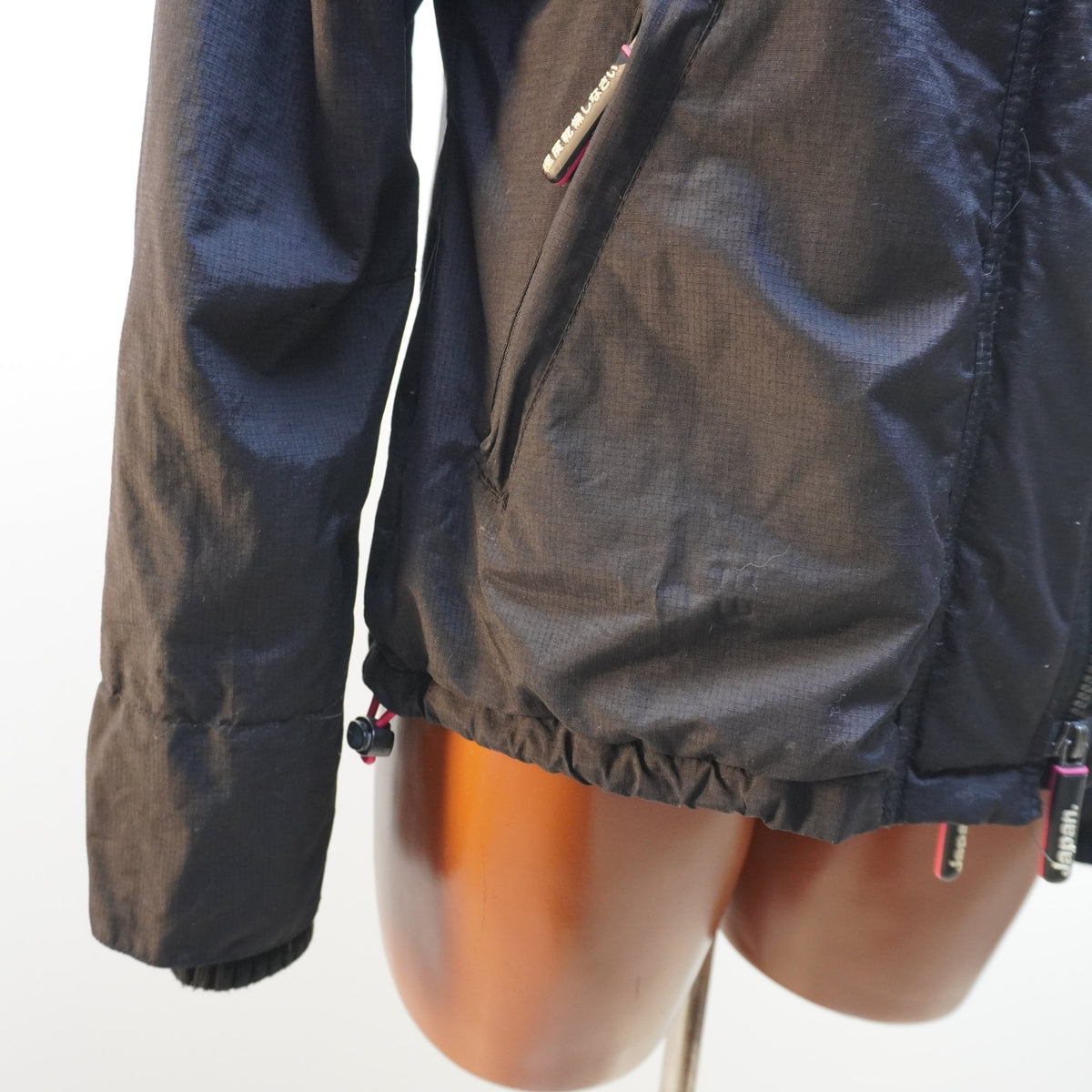 Parka Superdry para Mujer Usada - Negra, M