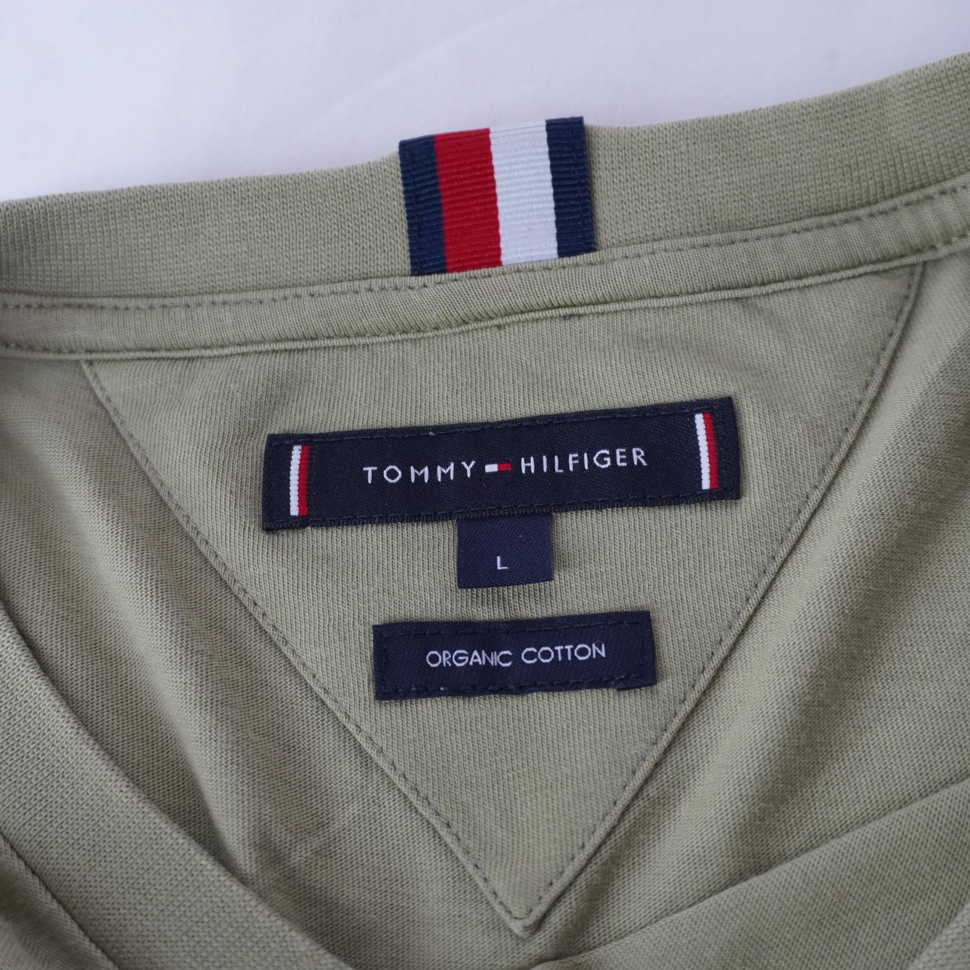 Camiseta de Manga Corta Tommy Hilfiger para Hombre Usada - Verde, L