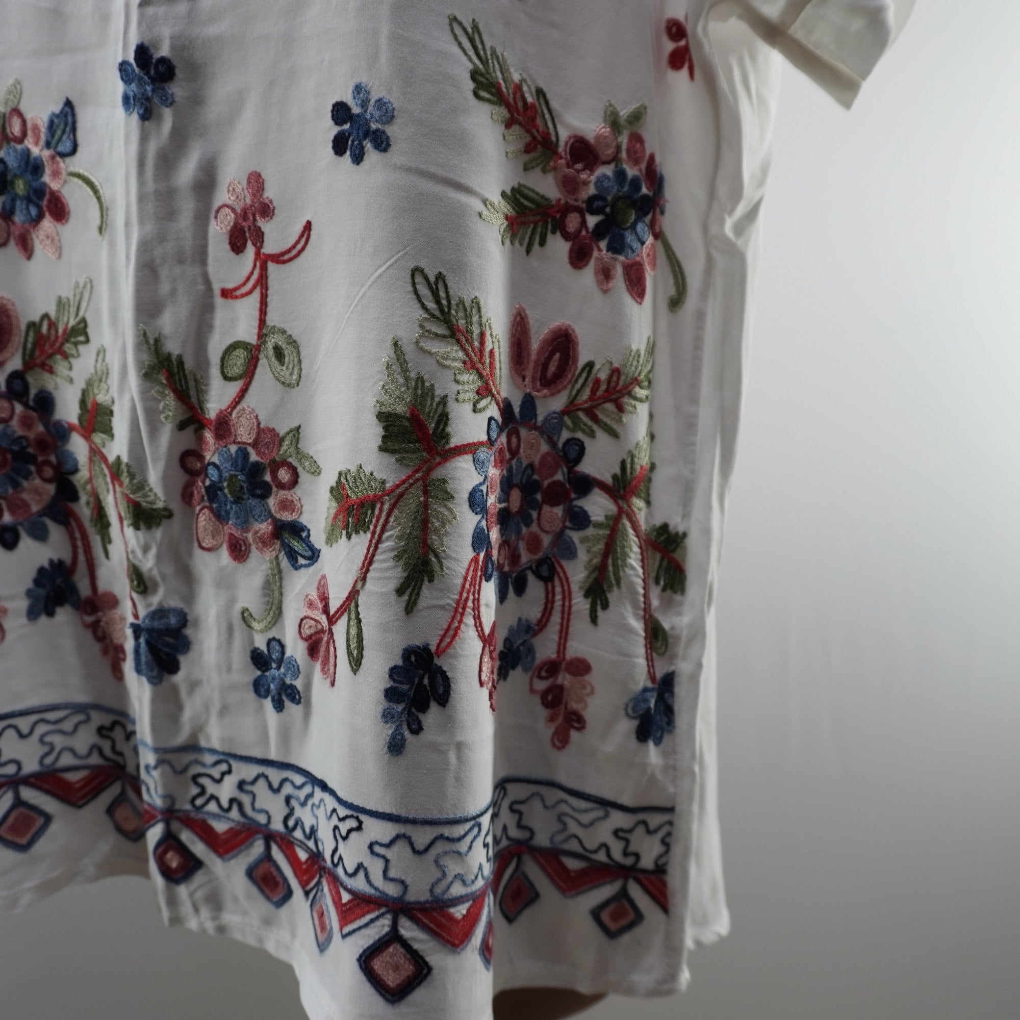 Camiseta de Manga Corta Italian Style para Mujer - Blanco, L, Usada en Muy Buen Estado