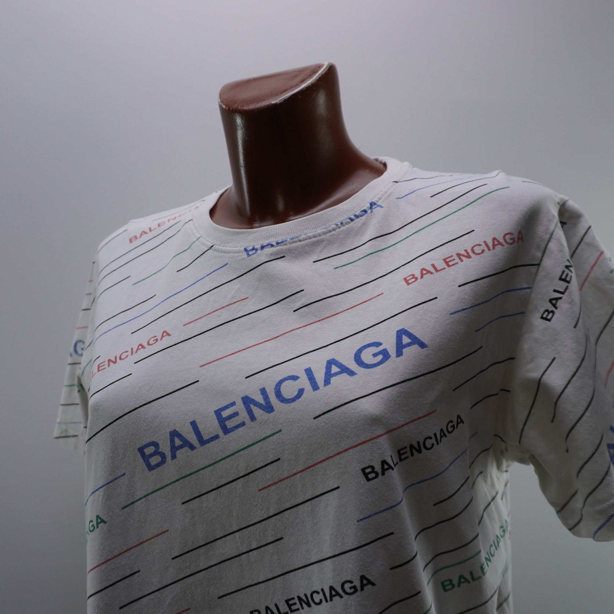 Camiseta Balenciaga para Mujer Usada - Blanca, XXL