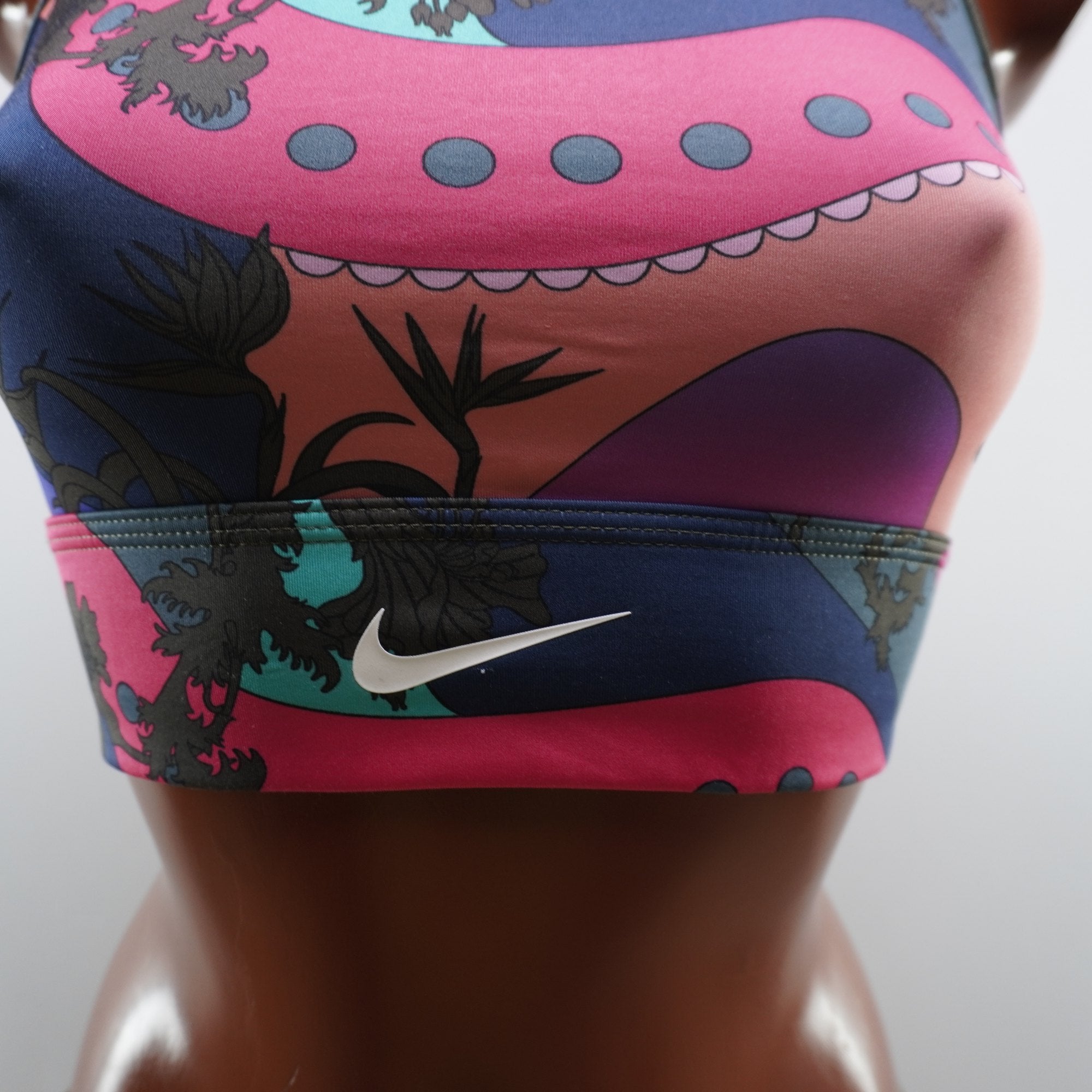 Vestido de Baño Nike para Mujer Usado - Pequeño (S), Muy Buen Estado