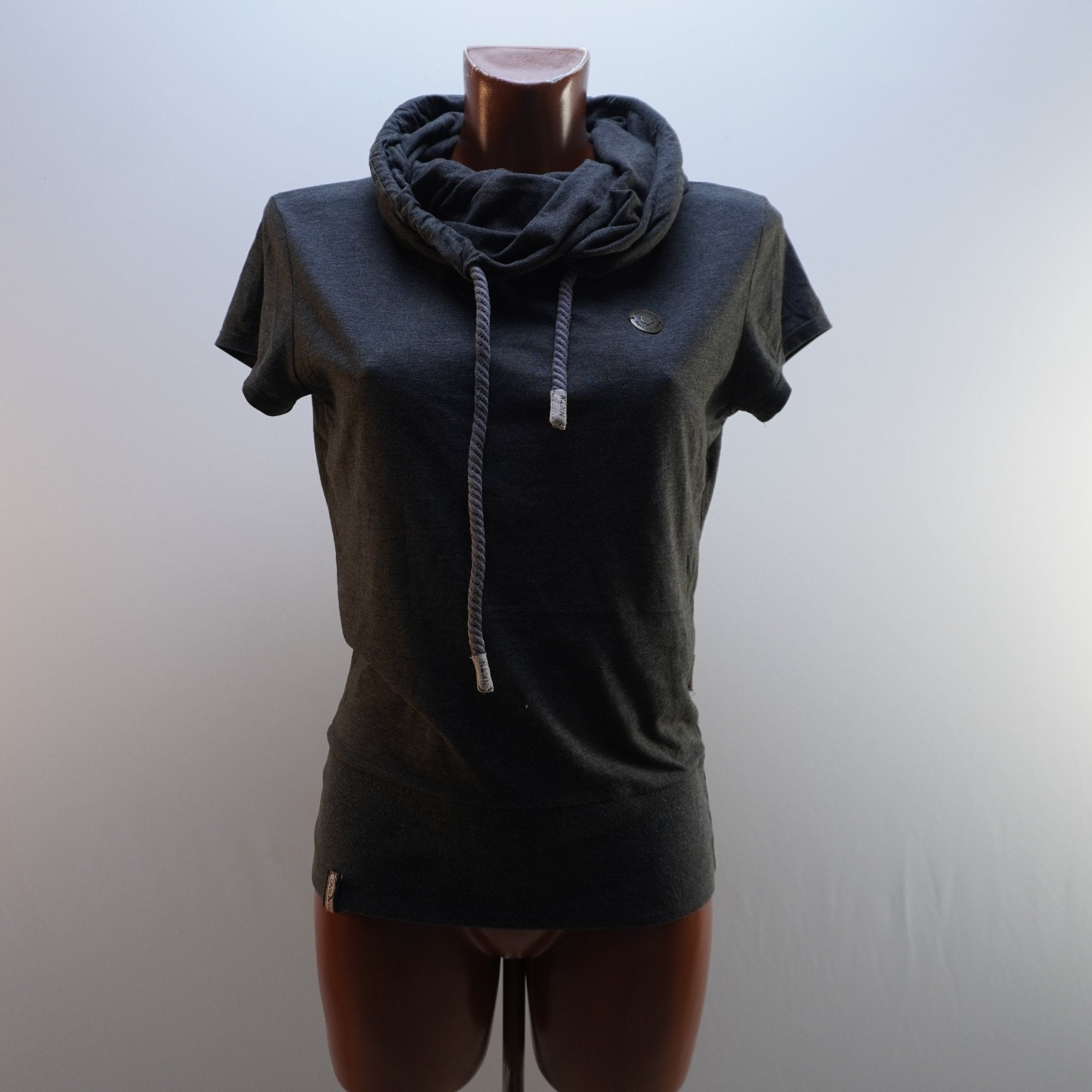 Camiseta Naketano para Mujer Usada - Gris, M