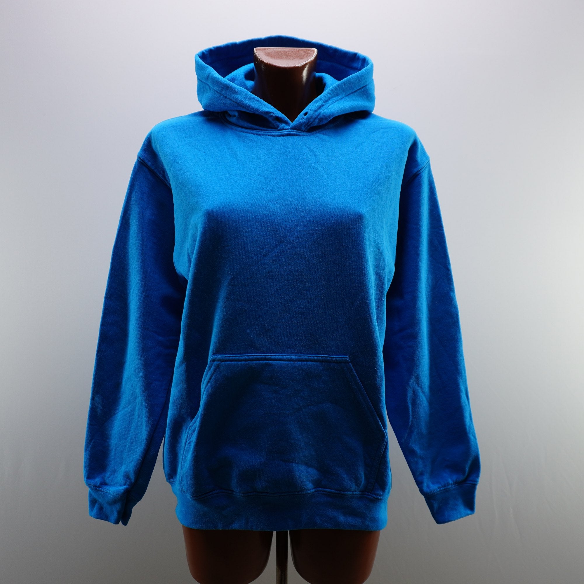 Sudadera con Capucha para Mujer - Negra, Usada en Muy Buen Estado