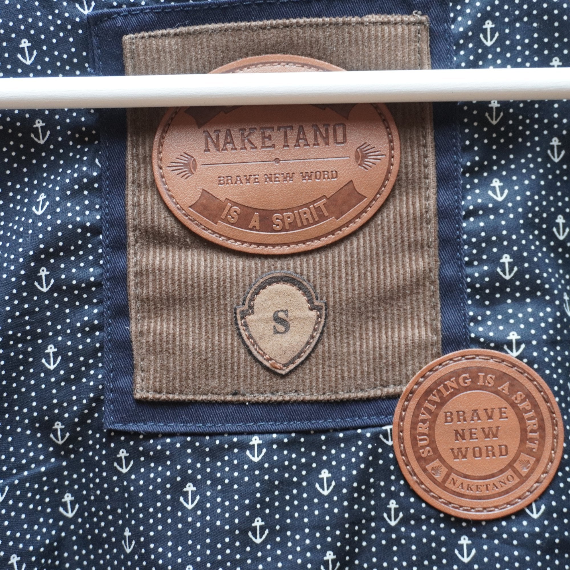 Chaqueta Deportiva Naketano para Mujer Usada - Marrón, S