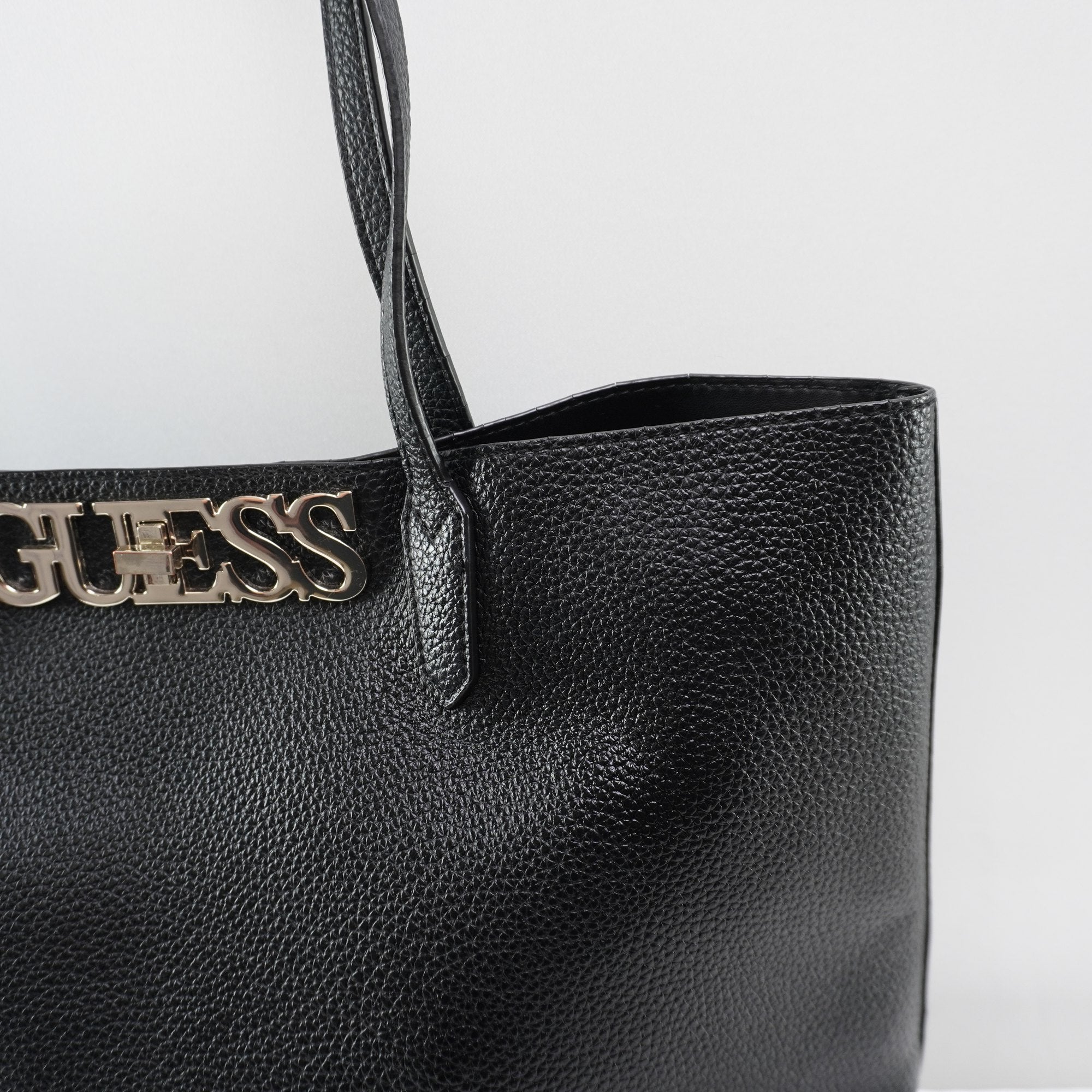 Bolso Baguette Guess para Mujer Usado - Negro