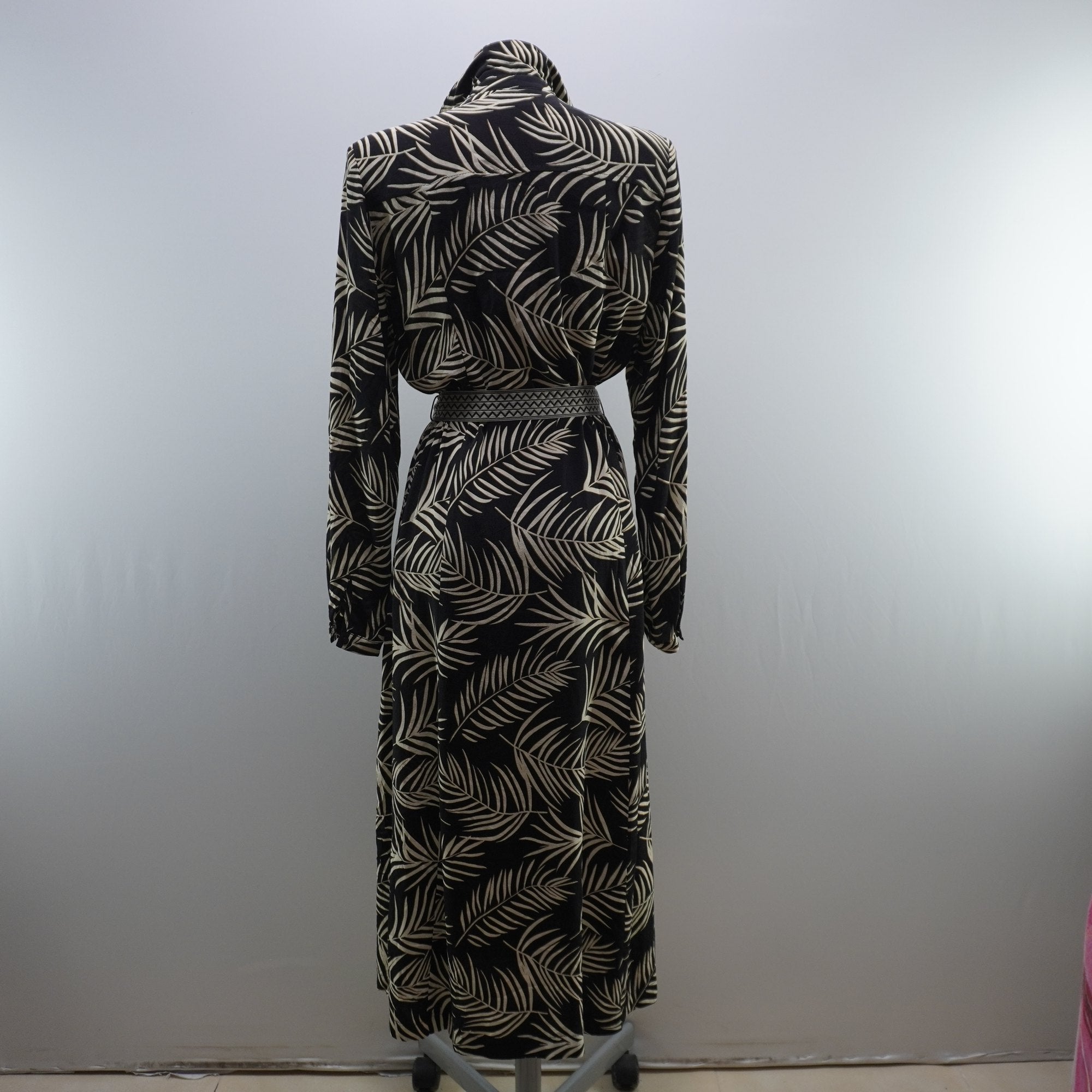 Vestido Co&Wunan para Mujer Usado - Negro, Mediano (M)