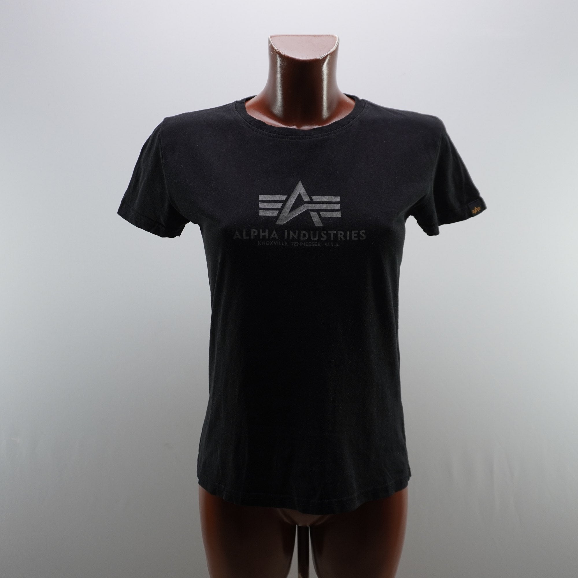 Camiseta de Manga Corta Alpha Industries para Mujer - Negra, S, Usada en Muy Buen Estado