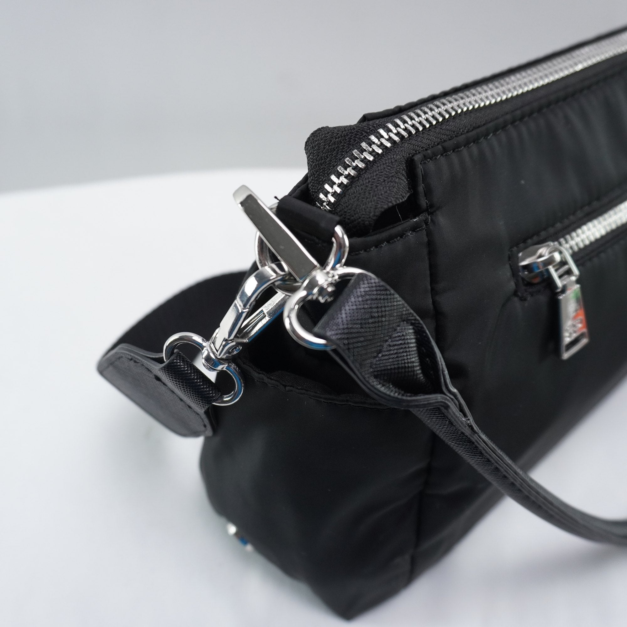 Bolso Baguette Parfois para Mujer Usado - Negro