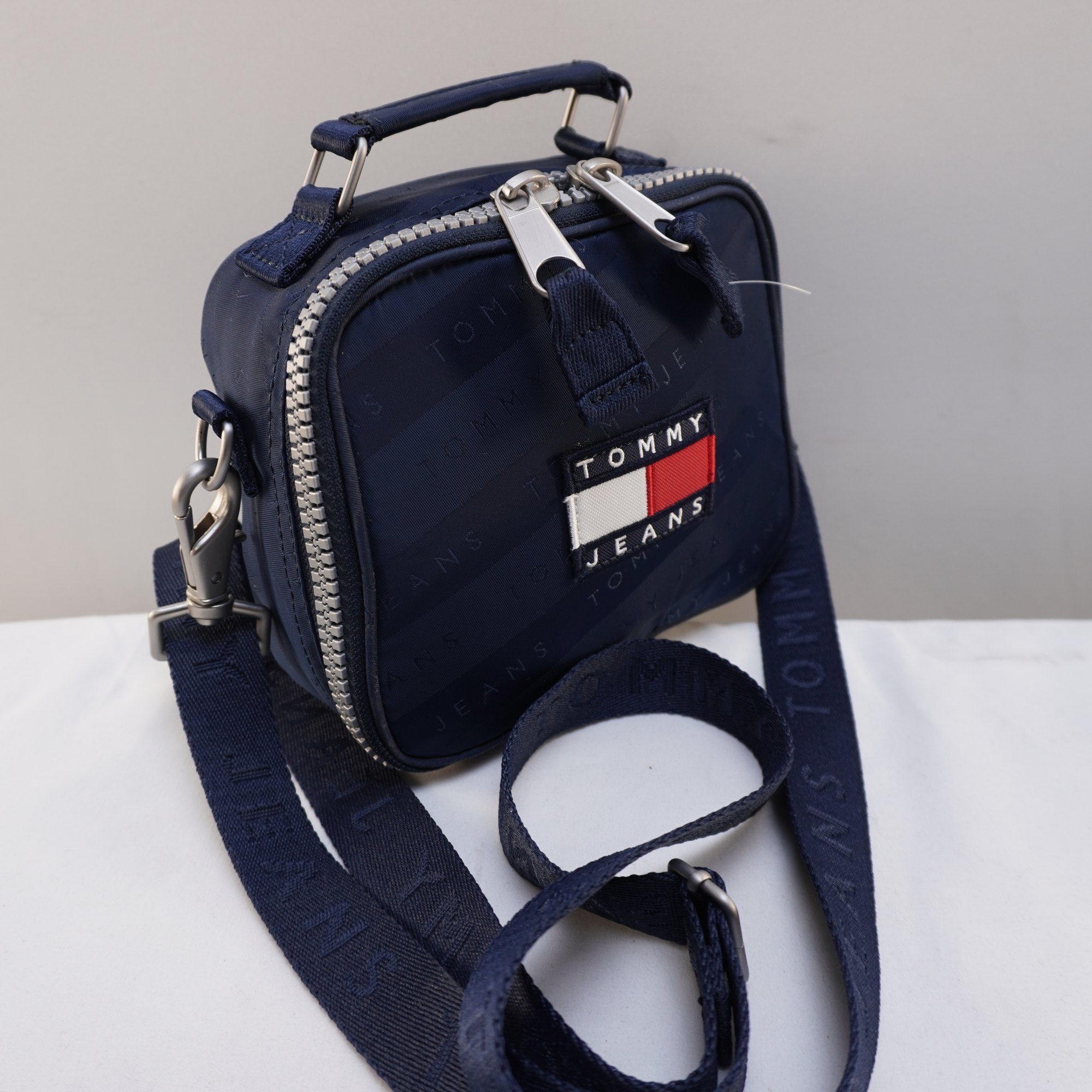 Bolso Baguette Tommy Hilfiger para Mujeres Nuevo - Azul Marino