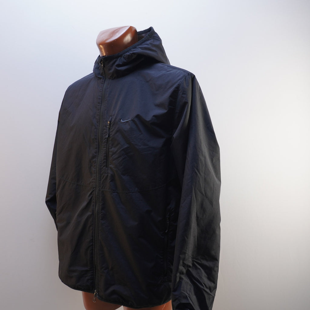 Chaqueta Deportiva Negra para Hombre - Talla Grande (L) Usada en Muy Buen Estado