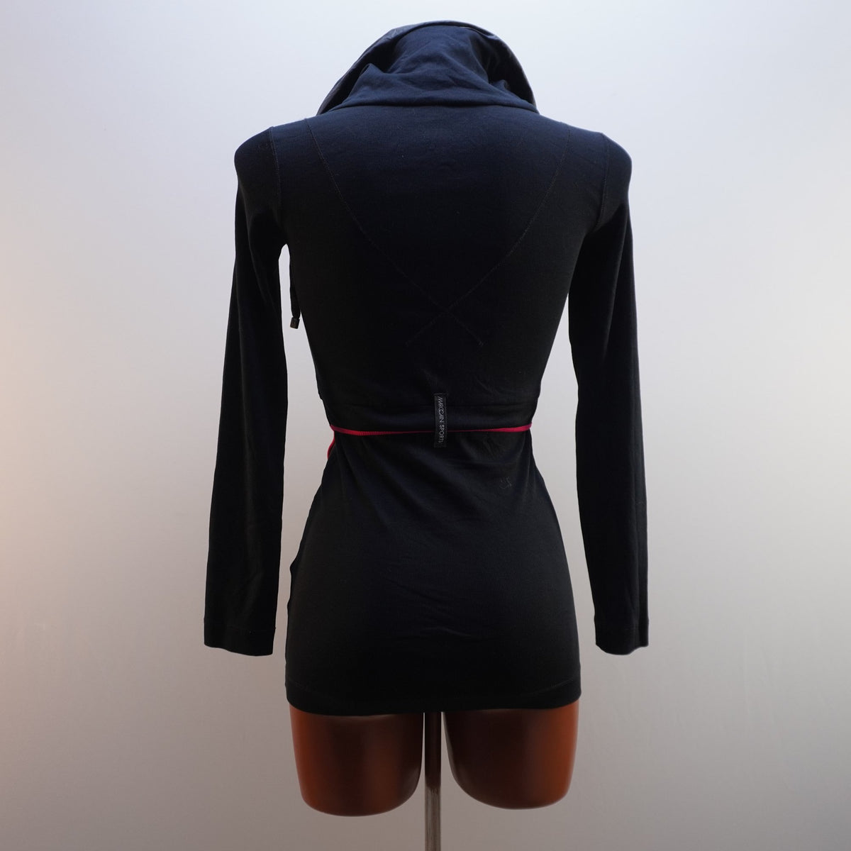 Sudadera con Capucha Marc Cain para Mujer Usada - Negra, Pequeña (S)