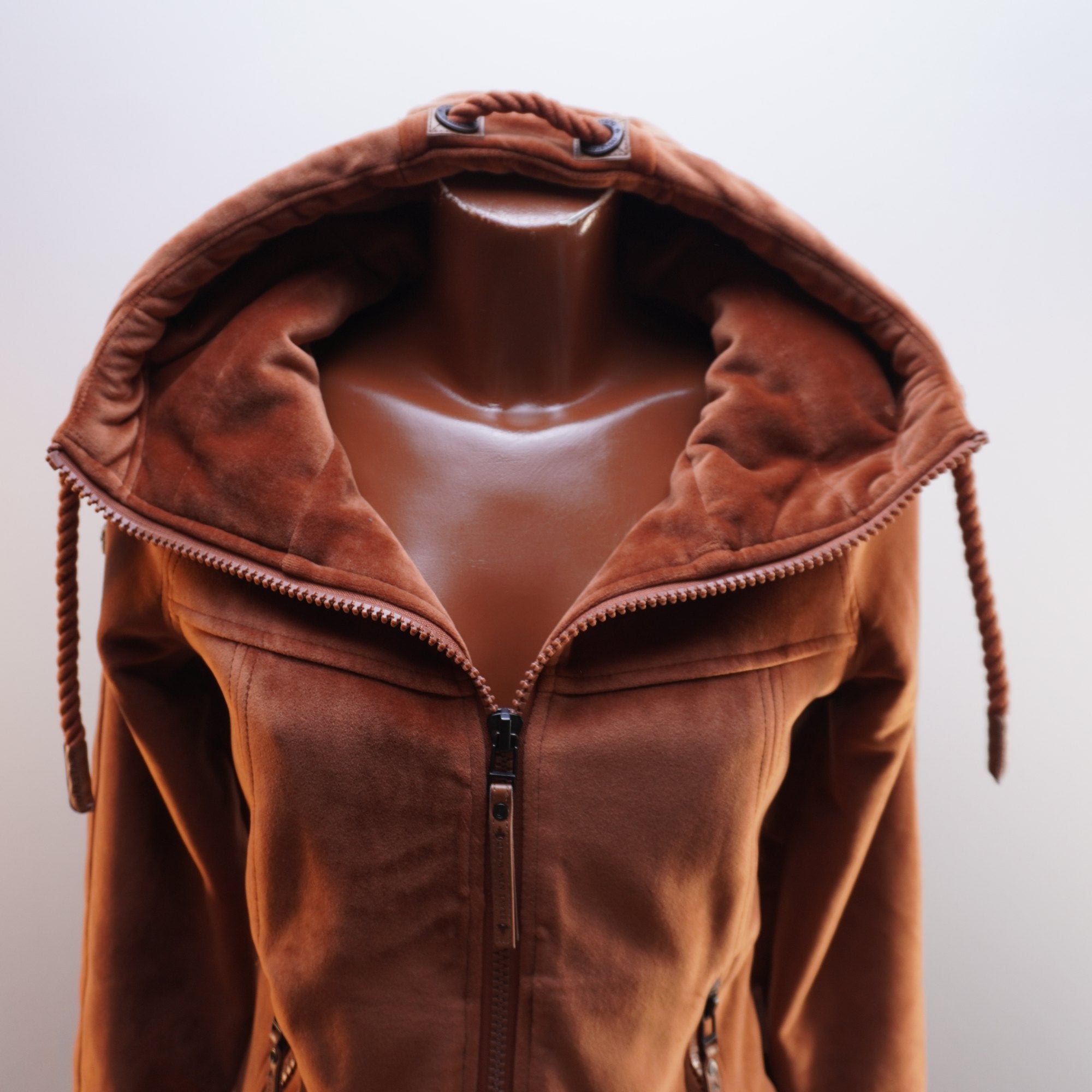 Chaqueta Deportiva Naketano para Mujer Usada - Marrón, S