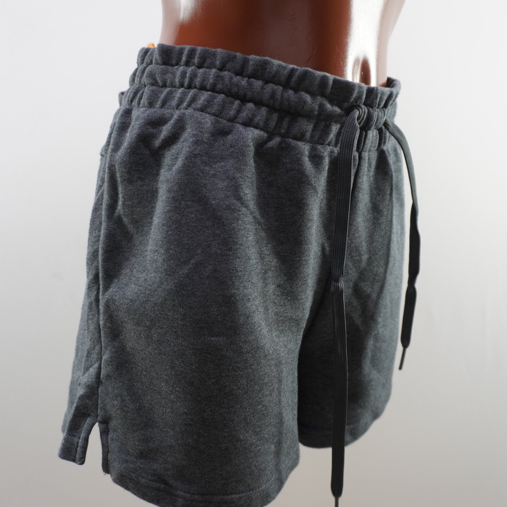 Bermudas Adidas para Mujer Usadas - Gris, XL