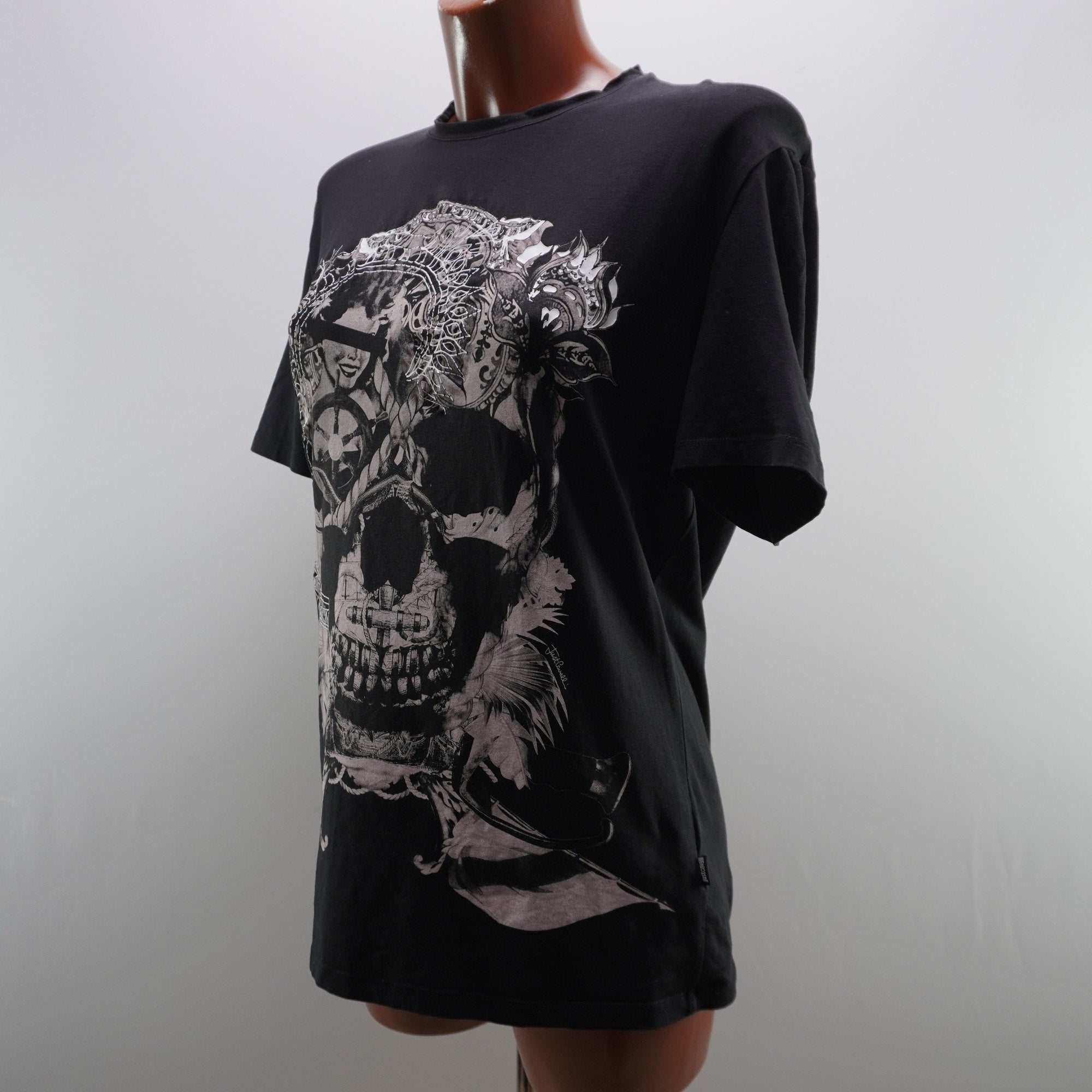 Camiseta de Manga Corta Roberto Cavalli para Mujer - Negro, L, Usada en Muy Buen Estado