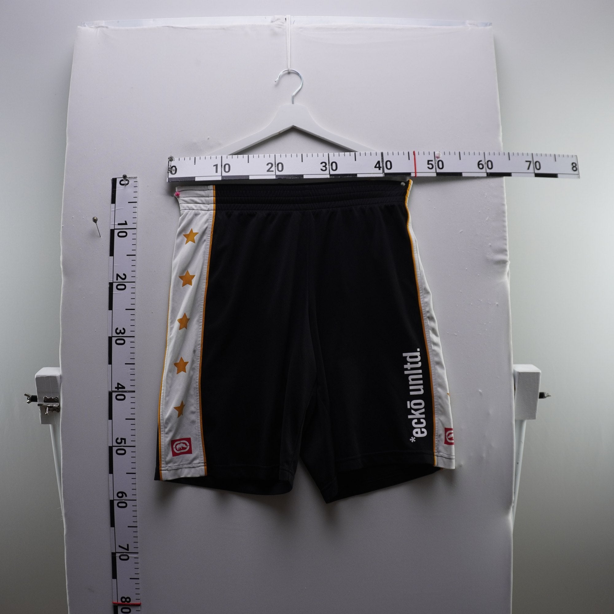 Bermudas Ecko Unltd para Hombre Usadas - Negro, Muy Buen Estado