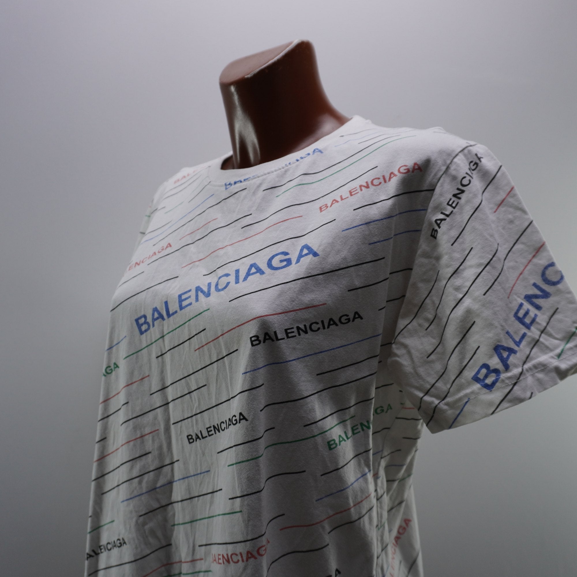 Camiseta Balenciaga para Mujer Usada - Blanca, XXL