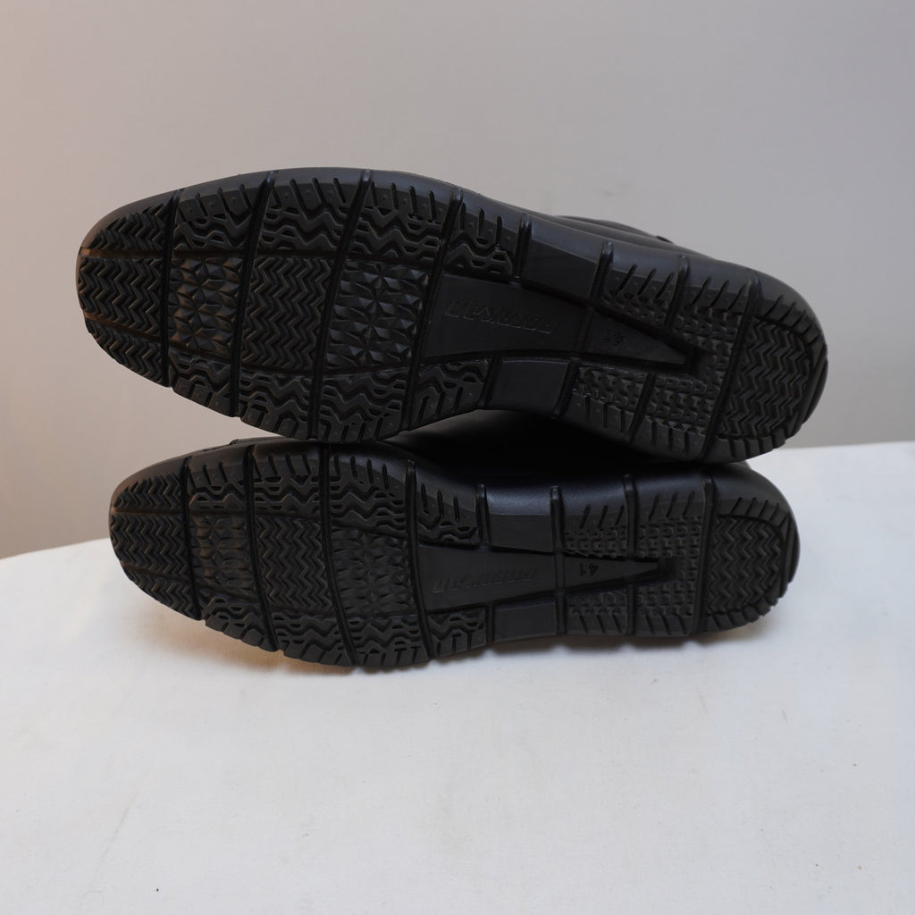 Zapatillas Poerkan para Hombre Usadas - Negras, Talla 41