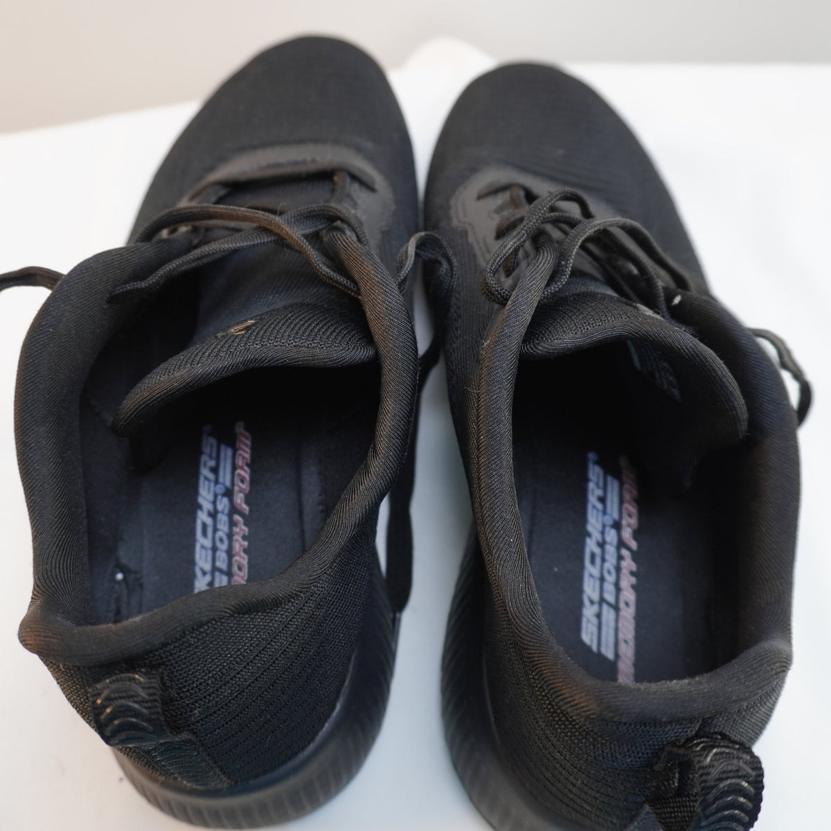 Zapatillas Skechers para Mujer Usadas - Negros, Talla 38