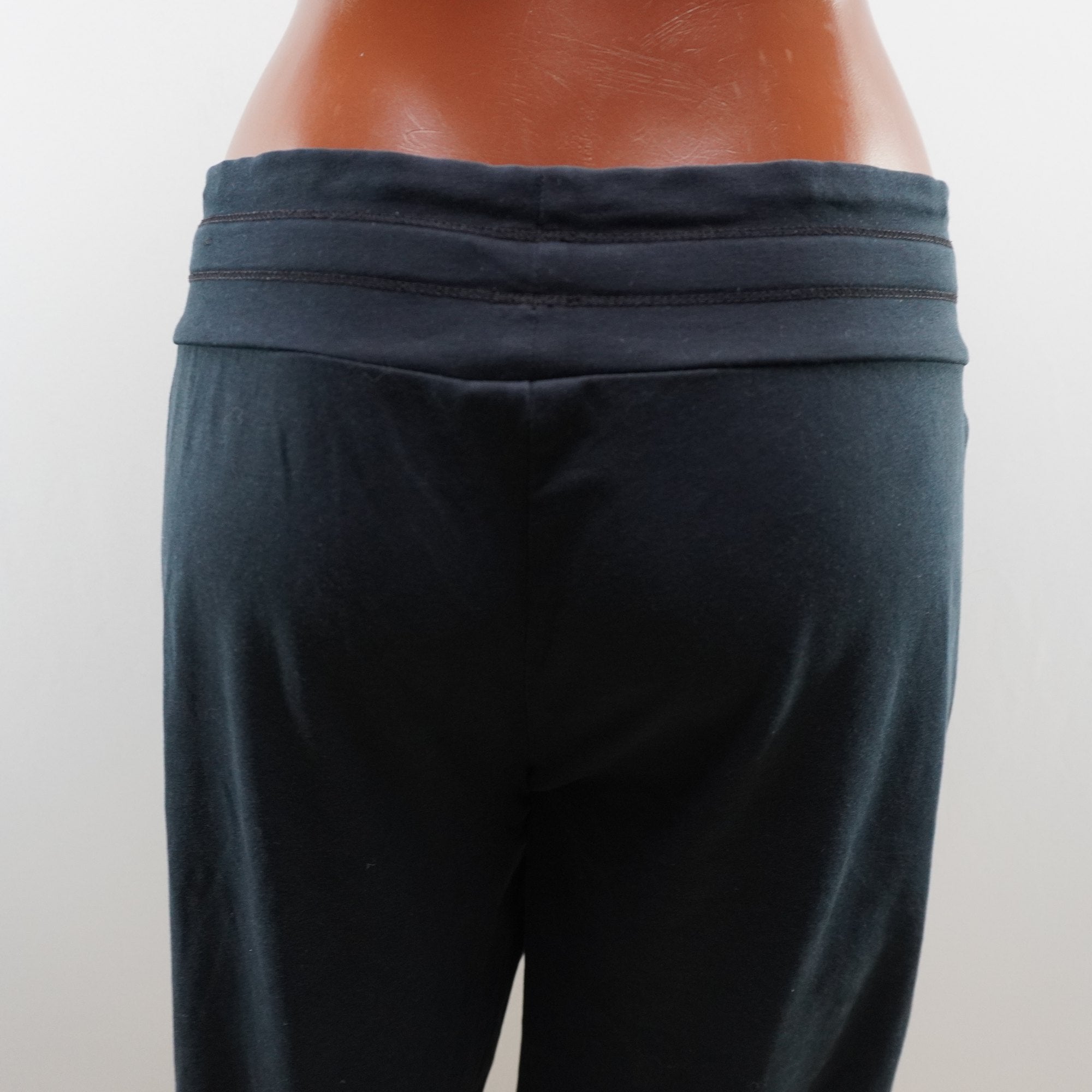 Pantalones Cortos Adidas para Mujer Usados - Negro, L