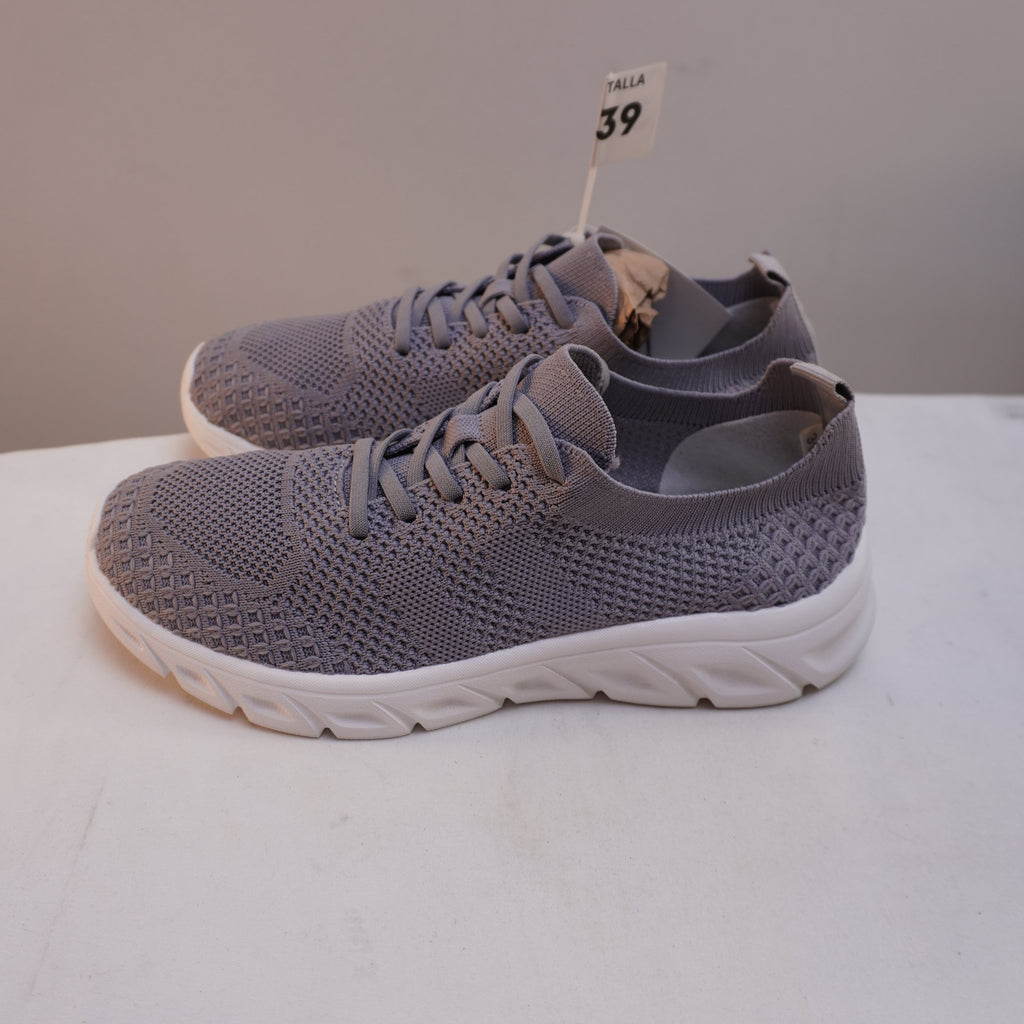 Zapatillas Nuevas para Mujer - Gris, Talla 39