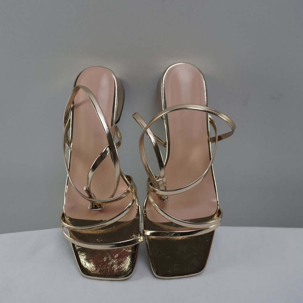 Tacones Dorados para Mujer Usados - Talla 37