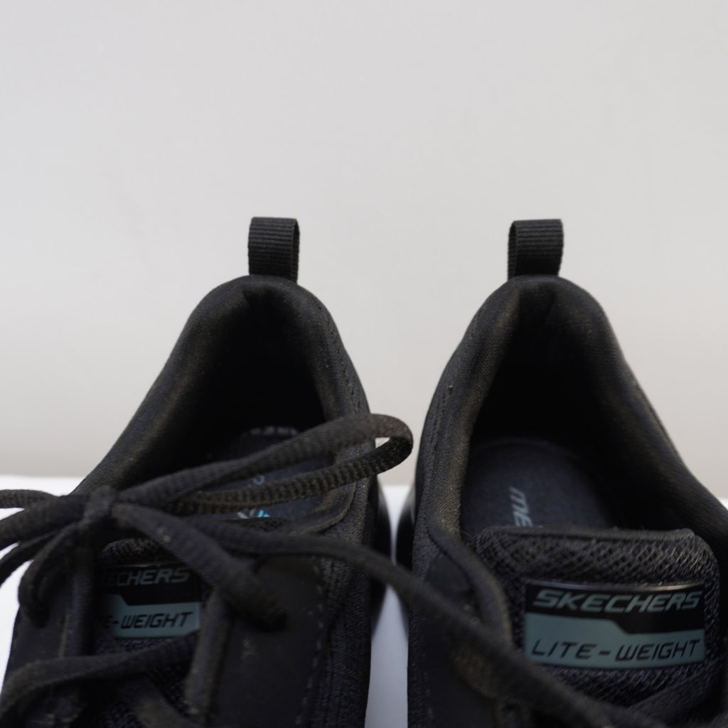 Zapatillas Skechers para Mujeres Usadas - Negro, Talla 39