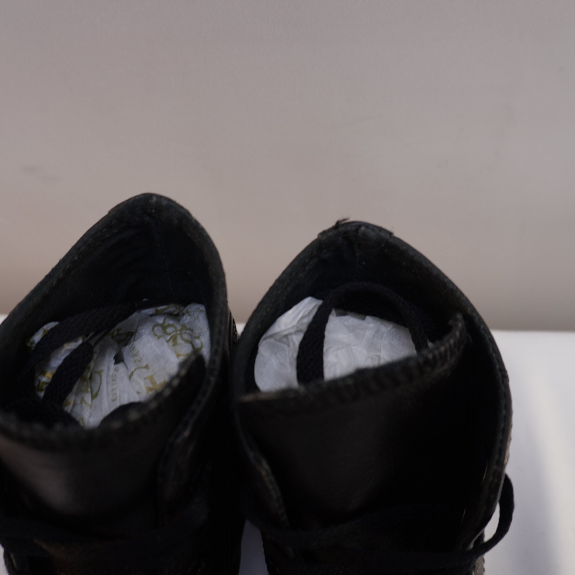 Zapatillas Converse para Mujer en Negro - Talla 37, Usadas en Muy Buen Estado