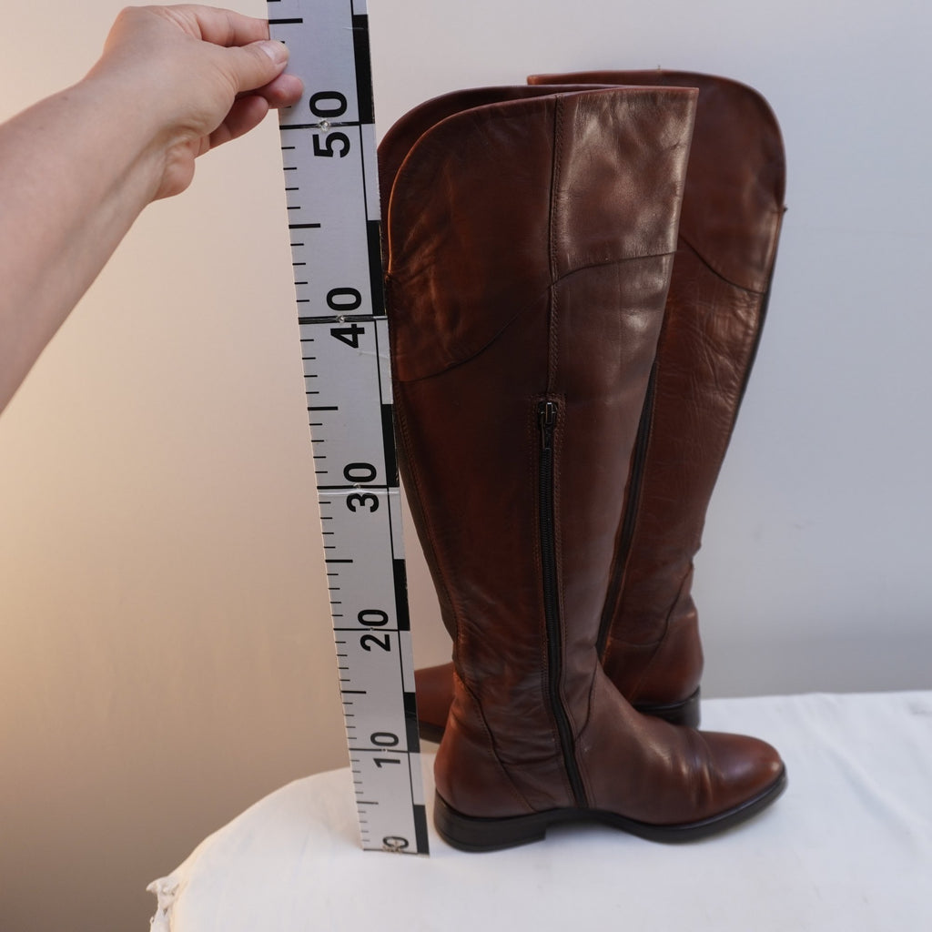 Botas Cellini para Mujer Usadas - Marrón, Talla 39