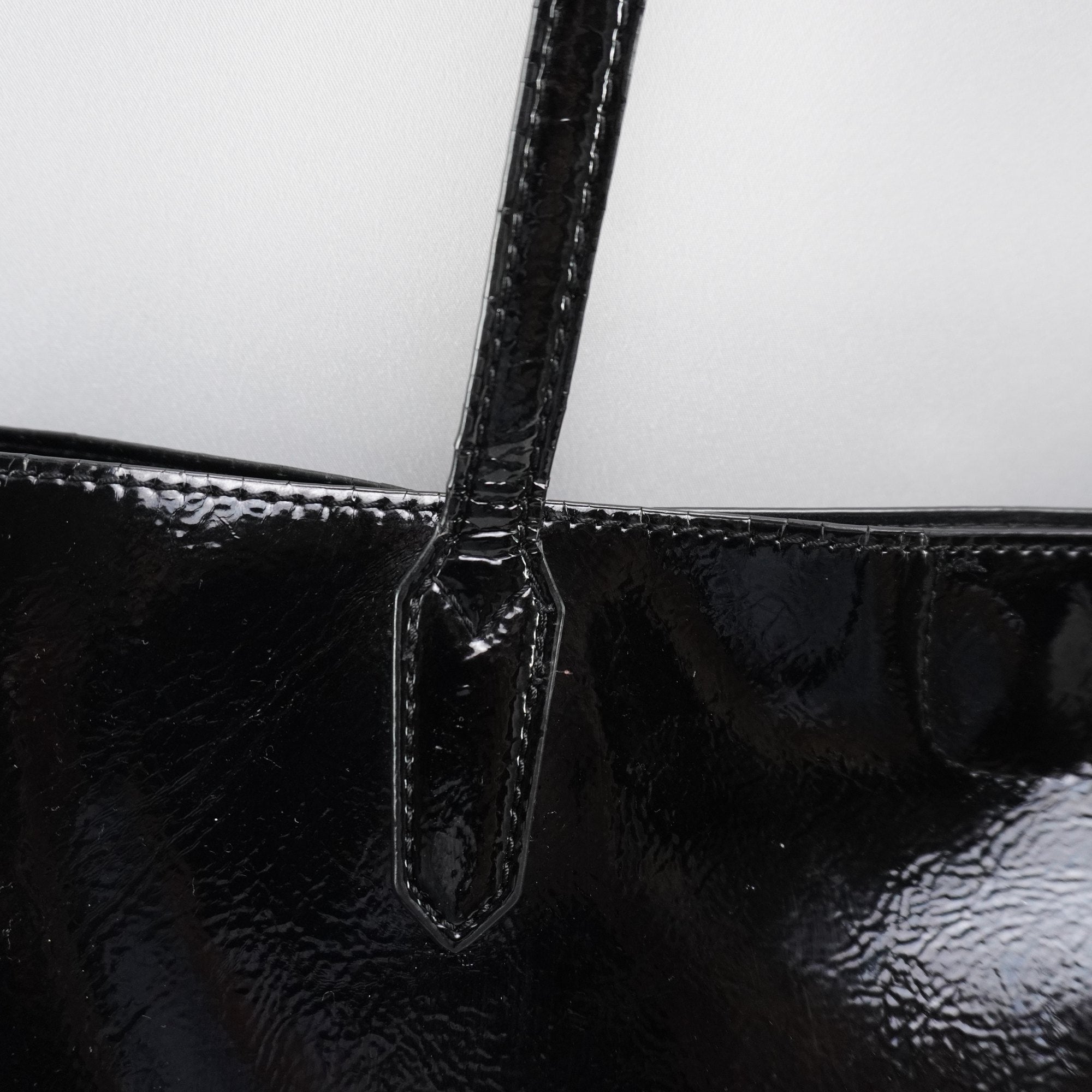Bolso Baguette Guess para Mujer Usado - Negro