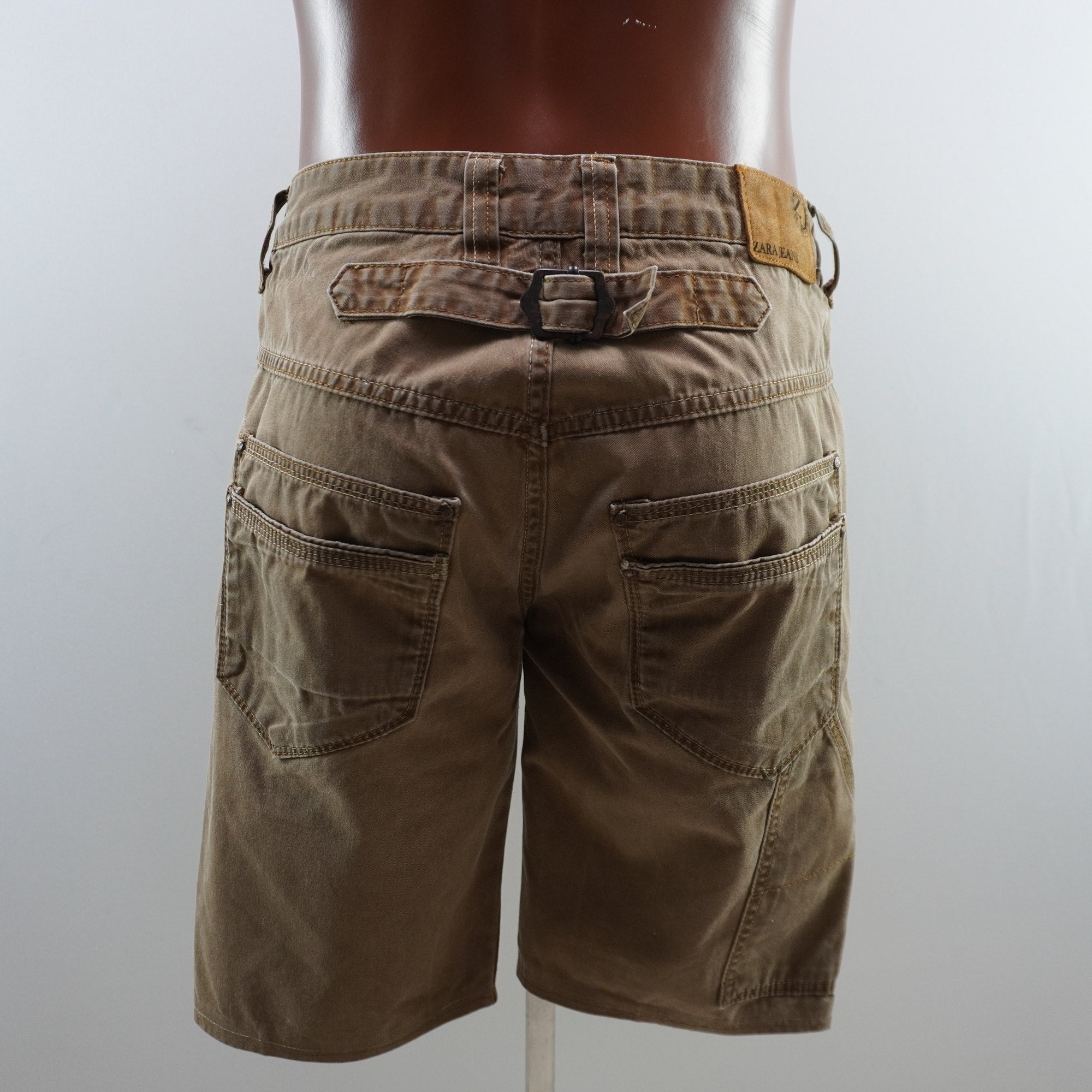 Pantalones Cortos Vaqueros Zara para Hombre Usados - Marrón, S
